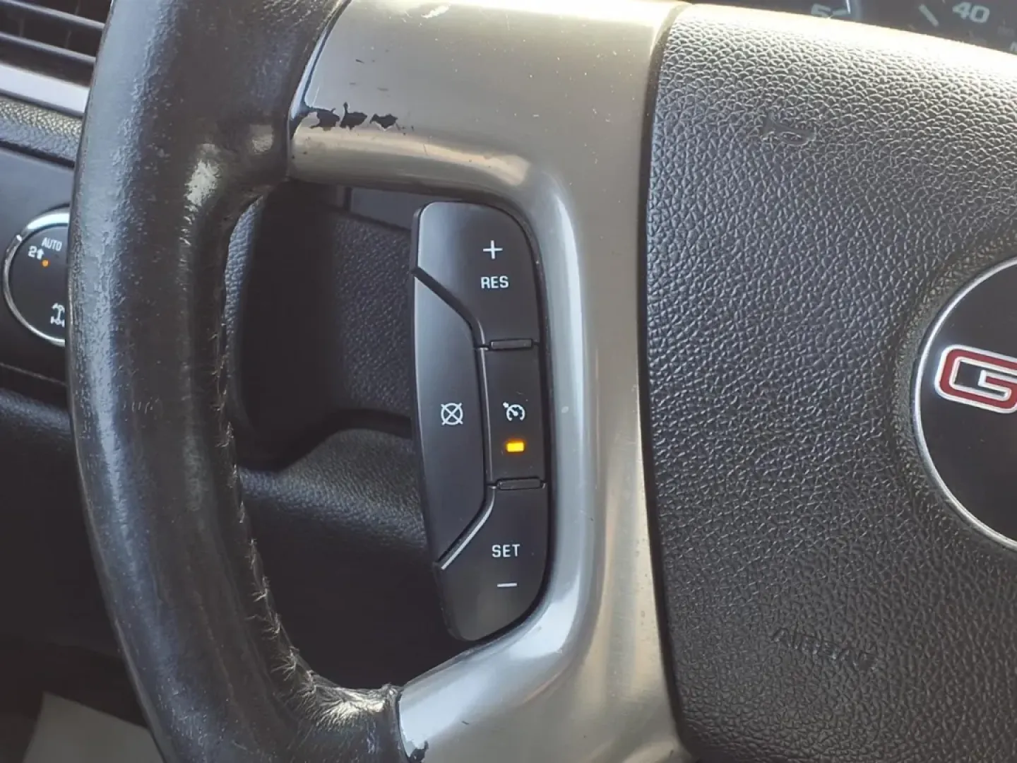 2009 Summit White GMC SIERRA 1500 SLE (3GTEK23M49G) with an 5.3L engine, Automatic transmission, located at 1401 N. Hobart, Pampa, TX, 79065, (806) 665-9872, 35.549953, -100.975098 - **Discover Your Next Adventure with a 2009 GMC Sierra 1500 at Xtra Auto Center!**<br /> <br /> Are you seeking a robust and reliable pickup truck that can handle your weekend escapades, family outings, or daily commutes with ease? Look no further than the 2009 GMC Sierra 1500, available now at Xtra - Photo#8