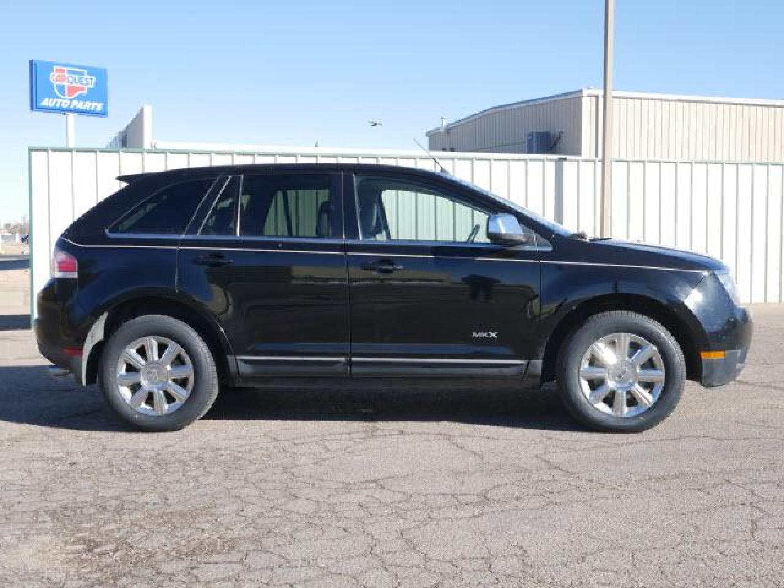 2007 Black Clearcoat Lincoln MKX Base (2LMDU88C87B) with an 3.5 6 Cylinder Fuel Injected engine, Automatic transmission, located at 1401 N. Hobart, Pampa, TX, 79065, (806) 665-9872, 35.549641, -100.971878 - Photo #2