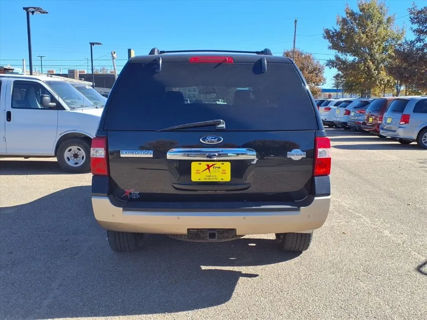 2013 Tuxedo Black Metallic Ford EXPEDITION KING RANCH (1FMJU1J59DE) with an 5.4L engine, Automatic transmission, located at 1401 N. Hobart, Pampa, TX, 79065, (806) 665-9872, 35.549953, -100.975098 - **Discover Your Next Adventure with the 2013 Ford Expedition King Ranch 4WD at Xtra Auto Center!**<br /> <br /> Are you ready to elevate your weekend getaways or family road trips? The 2013 Ford Expedition King Ranch 4WD is the perfect SUV for those seeking space, comfort, and versatility. Whether y - Photo#3