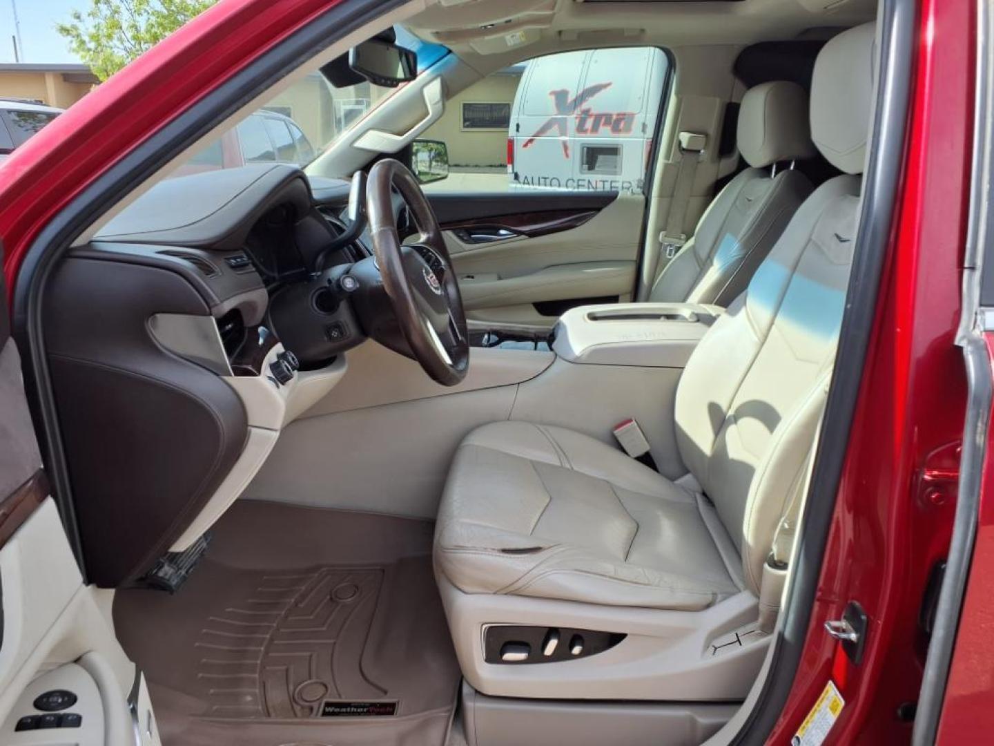 2015 Crystal Red Tintcoat Gbe Cadillac Escalade ESV Luxury (1GYS4HKJ8FR) with an 6.2L EcoTec3 6.2L V8 420hp 460ft. lbs. Direct Injection engine, 6-Speed Shiftable Automatic transmission, located at 1401 N. Hobart, Pampa, TX, 79065, (806) 665-9872, 35.549953, -100.975098 - Photo#12