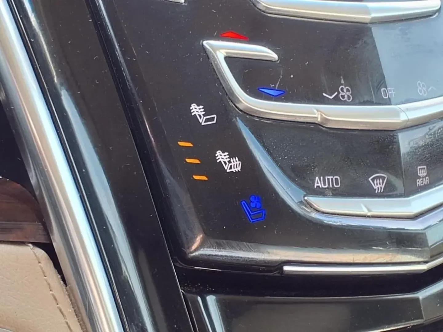 2015 Crystal Red Tintcoat Gbe Cadillac Escalade ESV Luxury 4WD (1GYS4HKJ8FR) with an Other engine, Automatic transmission, located at 1401 N. Hobart, Pampa, TX, 79065, (806) 665-9872, 35.549953, -100.975098 - **Experience Luxury and Space with the 2015 Cadillac Escalade ESV Luxury 4WD at Xtra Auto Center!**<br /> <br /> Are you looking for the perfect vehicle to elevate your family adventures or business trips? Look no further than the stunning 2015 Cadillac Escalade ESV Luxury 4WD available now at Xtra - Photo#7