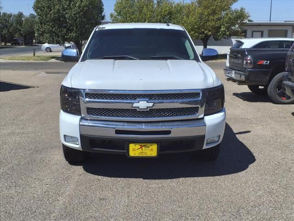 2011 Summit White Chevrolet Silverado 1500 LT (3GCPCSE05BG) with an 5.3L Vortec 5.3L Flex Fuel V8 Sequential-Port F.I. engine, 6-Speed Shiftable Automatic transmission, located at 1401 N. Hobart, Pampa, TX, 79065, (806) 665-9872, 35.549641, -100.971878 - Photo #1