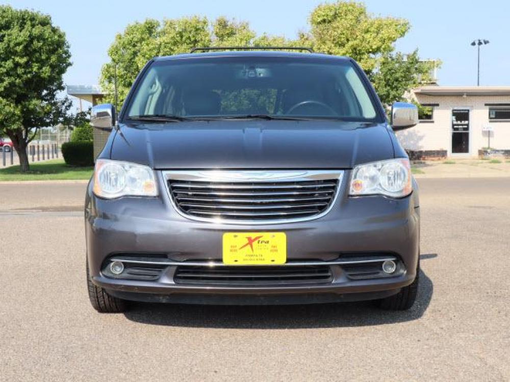 2015 Granite Crystal Metallic Clear Coat Chrysler Town and Country Touring-L (2C4RC1CG8FR) with an 3.6 6 Cylinder Sequential Multiport Fuel Injection engine, Automatic transmission, located at 1401 N. Hobart, Pampa, TX, 79065, (806) 665-9872, 35.549641, -100.971878 - Photo #1