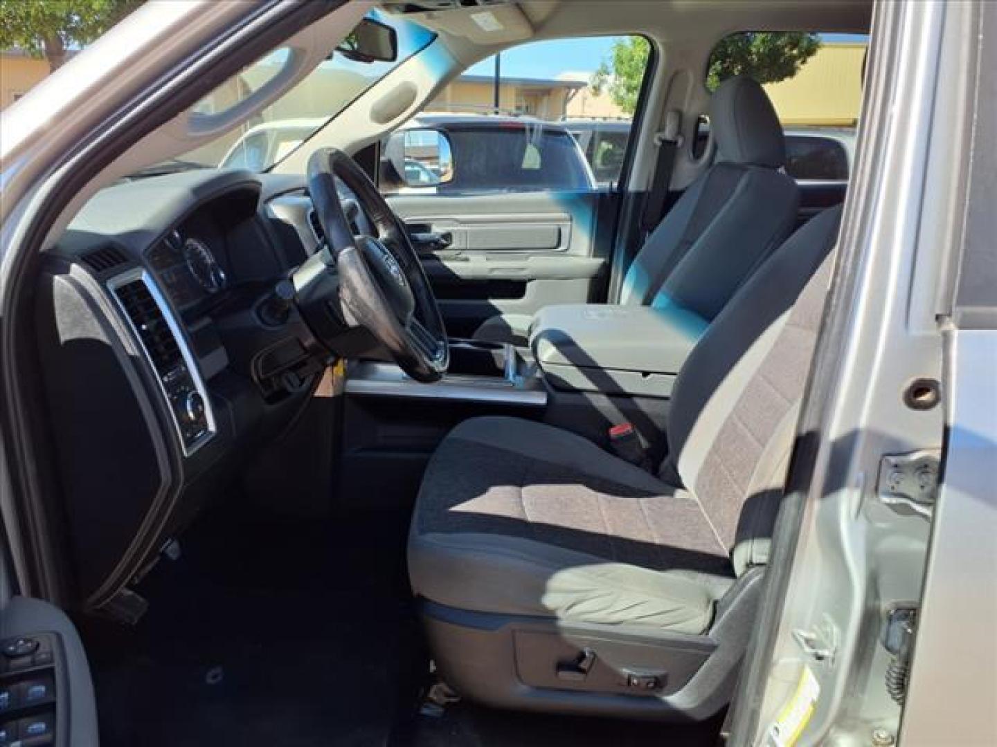 2013 Bright Silver Metallic Clear Coat RAM 2500 Lone Star (3C6TR5DT9DG) with an 5.7L HEMI 5.7L V8 383hp 400ft. lbs. Sequential Multiport Fuel Injection engine, 6-Speed Shiftable Automatic transmission, located at 1401 N. Hobart, Pampa, TX, 79065, (806) 665-9872, 35.549953, -100.975098 - Photo#10