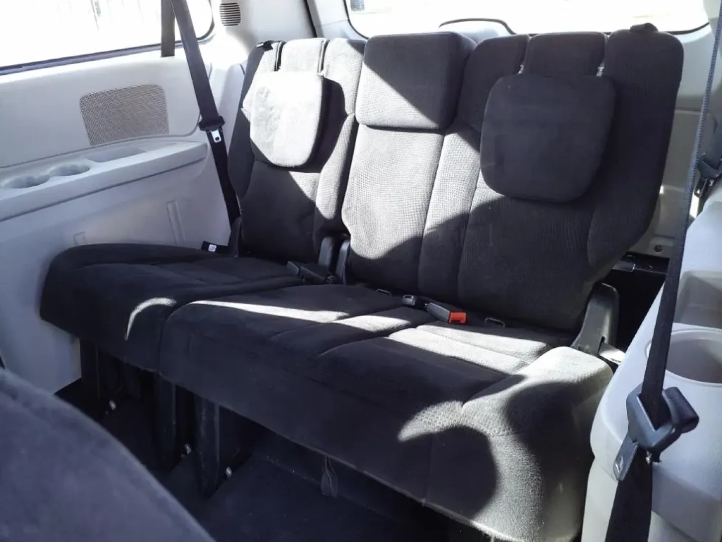 2014 Brilliant Black Crystal Pearl Coat Pxr Dodge Grand Caravan SXT (2C4RDGCGXER) with an Other engine, Automatic transmission, located at 1401 N. Hobart, Pampa, TX, 79065, (806) 665-9872, 35.549953, -100.975098 - Are you a growing family in need of a reliable vehicle that can handle all the daily adventures and weekend outings? Look no further than this stunning 2014 Dodge Grand Caravan SXT, perfect for those who value space, comfort, and functionality. With room for up to seven passengers, this versatile sp - Photo#11