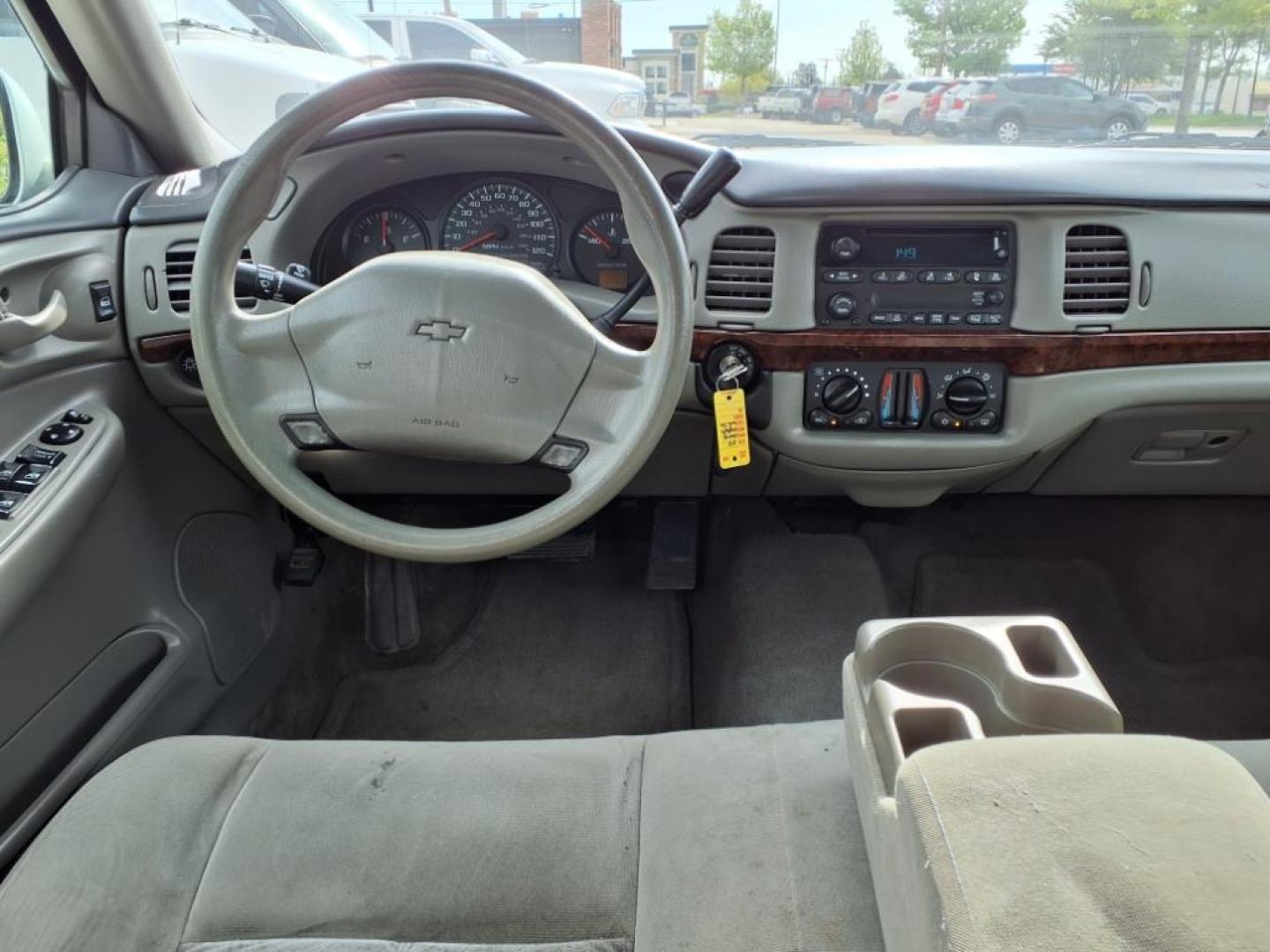 2004 White 40u Chevrolet Impala Base (2G1WF52E449) with an 3.4L 3L NA V6 overhead valves (OHV) 12V Fuel Injected engine, 4-Speed Automatic transmission, located at 1401 N. Hobart, Pampa, TX, 79065, (806) 665-9872, 35.549953, -100.975098 - Photo#8