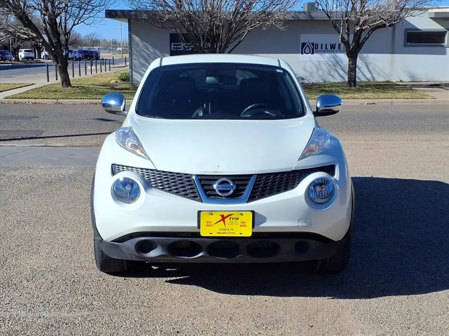2011 White Pearl Nissan Juke S (JN8AF5MR4BT) with an 1.6L engine, CVT transmission, located at 1401 N. Hobart, Pampa, TX, 79065, (806) 665-9872, 35.549953, -100.975098 - **Explore the Open Road with the 2011 Nissan Juke Perfect for Your Next Adventure!**<br /> <br /> Are you ready to elevate your driving experience? The 2011 Nissan Juke, available now at Xtra Auto Center in Pampa, TX, is your ideal partner for thrilling road trips, effortless daily commutes, or jus - Photo#1