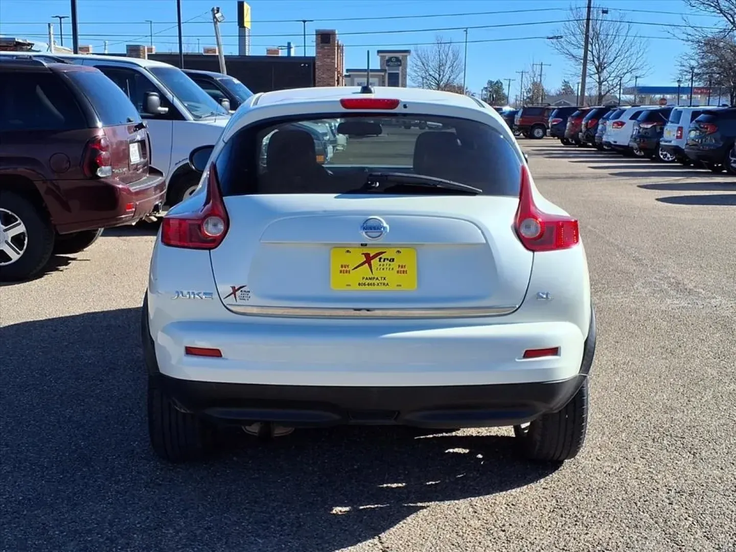 2011 White Pearl Nissan Juke S (JN8AF5MR4BT) with an 1.6L engine, CVT transmission, located at 1401 N. Hobart, Pampa, TX, 79065, (806) 665-9872, 35.549953, -100.975098 - **Explore the Open Road with the 2011 Nissan Juke Perfect for Your Next Adventure!**<br /> <br /> Are you ready to elevate your driving experience? The 2011 Nissan Juke, available now at Xtra Auto Center in Pampa, TX, is your ideal partner for thrilling road trips, effortless daily commutes, or jus - Photo#3