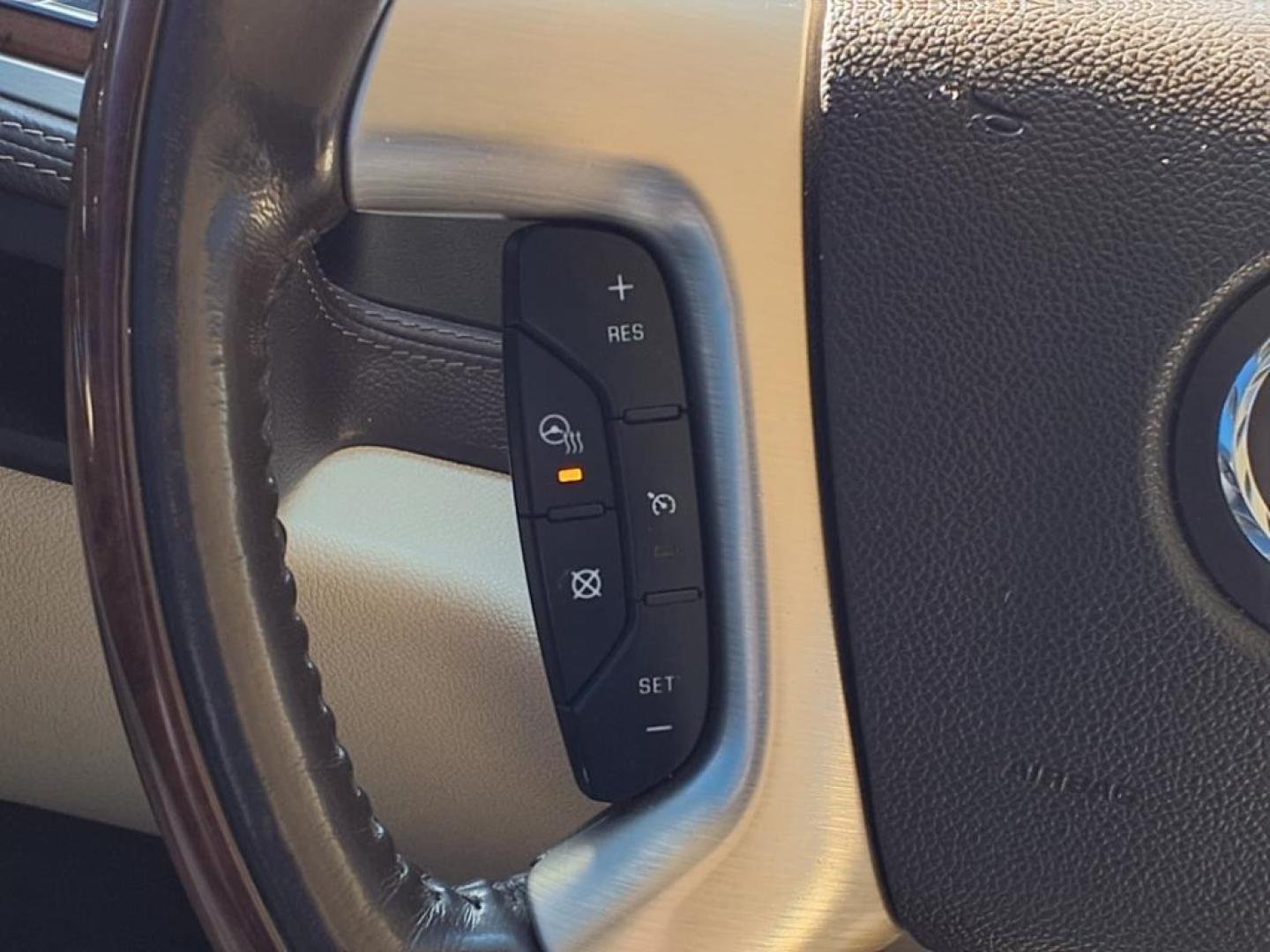 2011 Black Raven Cadillac Escalade ESV Platinum Edition (1GYS3KEF0BR) with an 6.2L 6.2L Flex Fuel V8 403hp 417ft. lbs. Sequential-Port F.I. engine, 6-Speed Shiftable Automatic transmission, located at 1401 N. Hobart, Pampa, TX, 79065, (806) 665-9872, 35.549953, -100.975098 - Photo#8