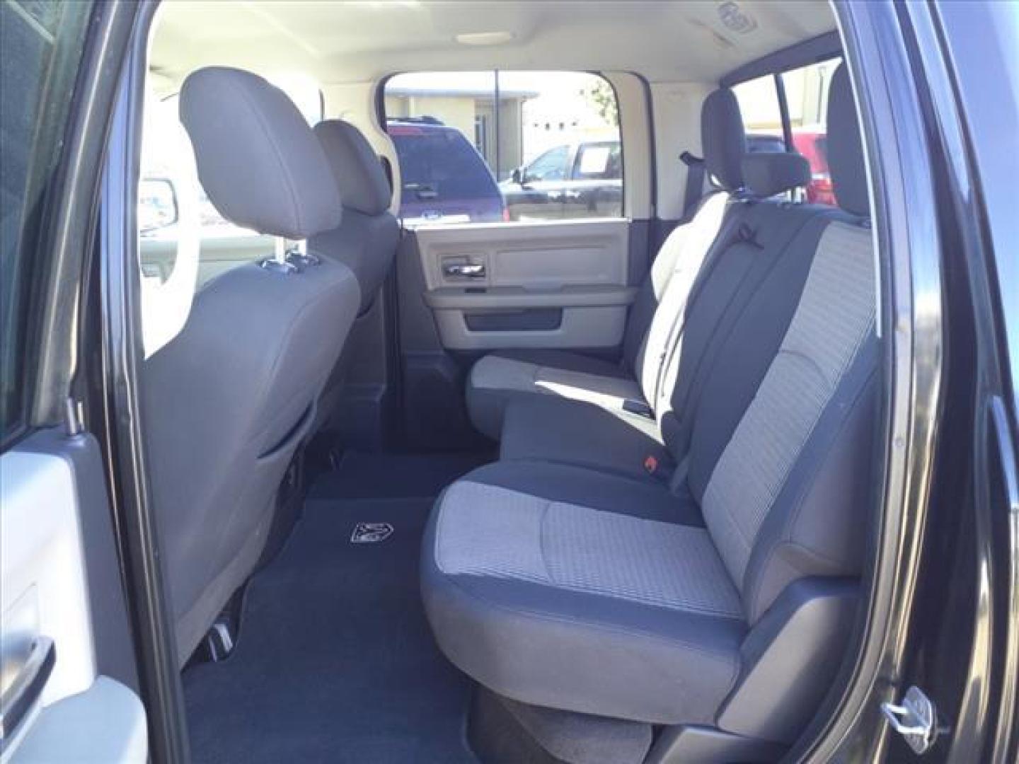 2011 Brilliant Black Crystal Pearl Coat Pxr RAM 1500 ST (1D7RB1CT8BS) with an 5.7L HEMI 5.7L V8 390hp 407ft. lbs. Sequential Multiport Fuel Injection engine, 5-Speed Automatic transmission, located at 1401 N. Hobart, Pampa, TX, 79065, (806) 665-9872, 35.549953, -100.975098 - Photo#9
