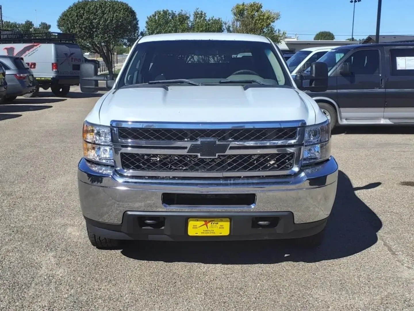 2013 Summit White Chevrolet Silverado 2500HD Work Truck Ext. Cab 2WD (1GB2CVC85DZ) with an Other engine, Automatic transmission, located at 1401 N. Hobart, Pampa, TX, 79065, (806) 665-9872, 35.549953, -100.975098 - **Unleash Your Adventures with the 2013 Chevrolet Silverado 2500HD at Xtra Auto Center in Pampa, TX!**<br /> <br /> Are you ready to elevate your work and play? The 2013 Chevrolet Silverado 2500HD is here to make that possible! This rugged and reliable pickup is perfect for everyone from hard-workin - Photo#1