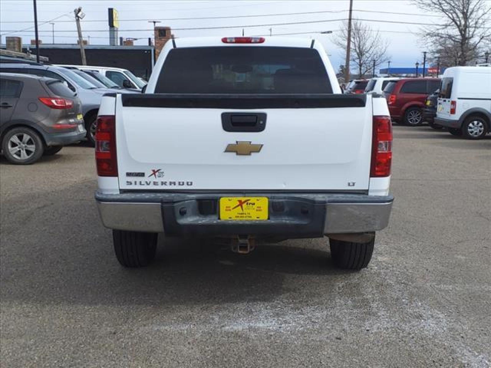 2009 Summit White Chevrolet Silverado 1500 LT (3GCEK23339G) with an 5.3L Iron Block 5.3L Flex Fuel Fuel Injected engine, Automatic transmission, located at 1401 N. Hobart, Pampa, TX, 79065, (806) 665-9872, 35.549641, -100.971878 - Photo #3