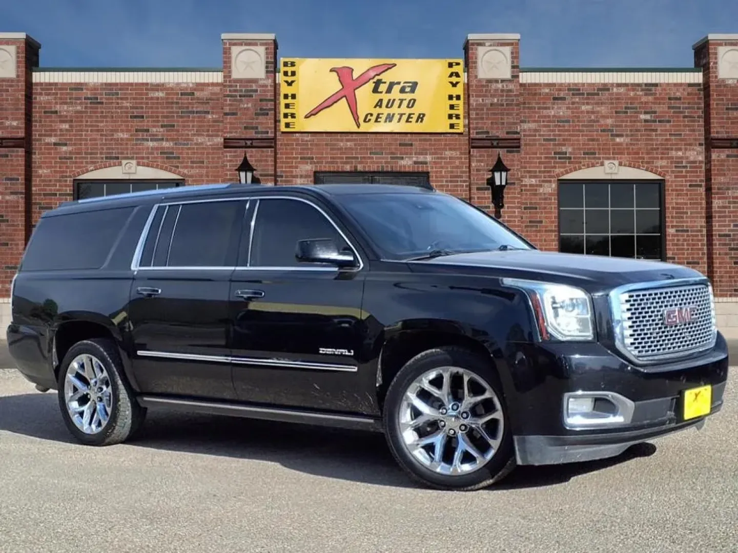 2015 Onyx Black Gba GMC Yukon Denali XL 4WD (1GKS2JKJ9FR) with an Other engine, Automatic transmission, located at 1401 N. Hobart, Pampa, TX, 79065, (806) 665-9872, 35.549953, -100.975098 - **Experience Adventure and Luxury with the 2015 GMC Yukon Denali XL 4WD at Xtra Auto Center!**<br /> <br /> Are you searching for the perfect family SUV that combines luxury with rugged capability? Look no further than this stunning 2015 GMC Yukon Denali XL 4WD, available now at Xtra Auto Center in - Photo#0