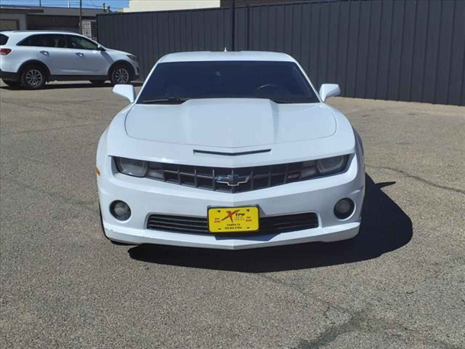 2012 Summit White Chevrolet Camaro SS (2G1FJ1EJ8C9) with an 6.2L 6.2L V8 400hp 410ft. lbs. Sequential Electronic Fuel Injection engine, 6-Speed Shiftable Automatic transmission, located at 1401 N. Hobart, Pampa, TX, 79065, (806) 665-9872, 35.549641, -100.971878 - Photo #1