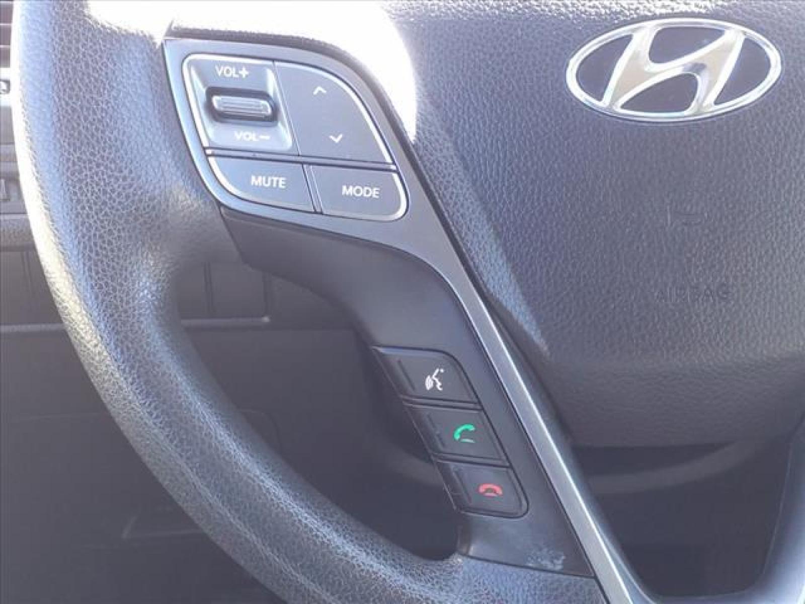 2018 Marlin Blue Hyundai Santa Fe Sport 2.4L (5NMZT3LB7JH) with an 2.4L Theta II 2.4L I4 185hp 17 Fuel Injected engine, 6-Speed Shiftable Automatic transmission, located at 1401 N. Hobart, Pampa, TX, 79065, (806) 665-9872, 35.549641, -100.971878 - Photo #7