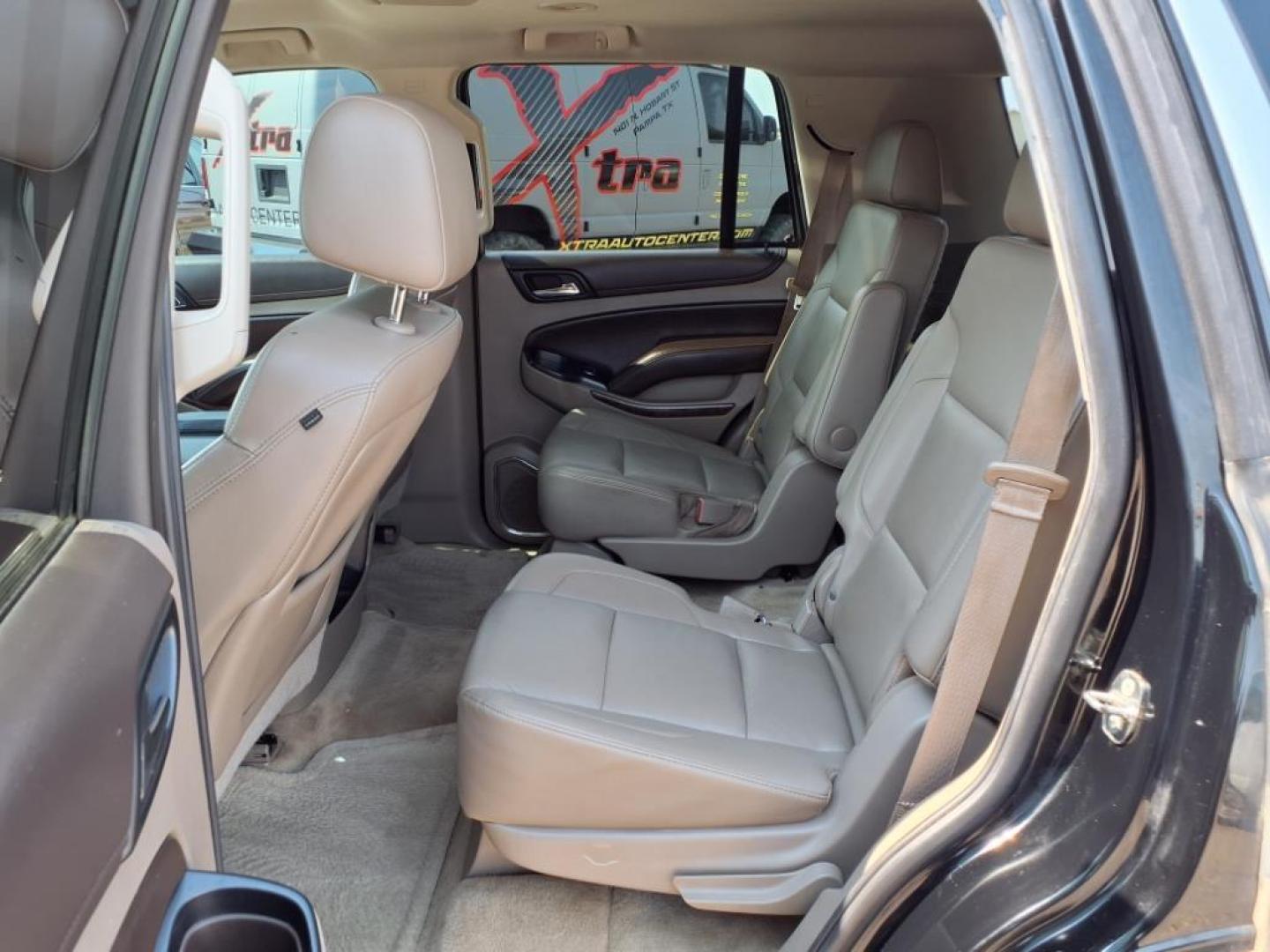 2015 Black Chevrolet Tahoe LT (1GNSCBKC4FR) with an 5.3L EcoTec3 5.3L Flex Fuel V8 355hp 383ft. lbs. Direct Injection engine, 6-Speed Shiftable Automatic w/Overdrive transmission, located at 1401 N. Hobart, Pampa, TX, 79065, (806) 665-9872, 35.549953, -100.975098 - Photo#15