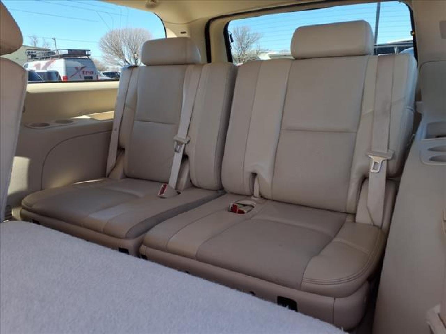 2007 Quicksilver 59u Cadillac Escalade ESV Base (1GYFK66857R) with an 6.2L 6.2L V8 403hp 417ft. lbs. Sequential Electronic Fuel Injection engine, 6-Speed Shiftable Automatic transmission, located at 1401 N. Hobart, Pampa, TX, 79065, (806) 665-9872, 35.549953, -100.975098 - Photo#12