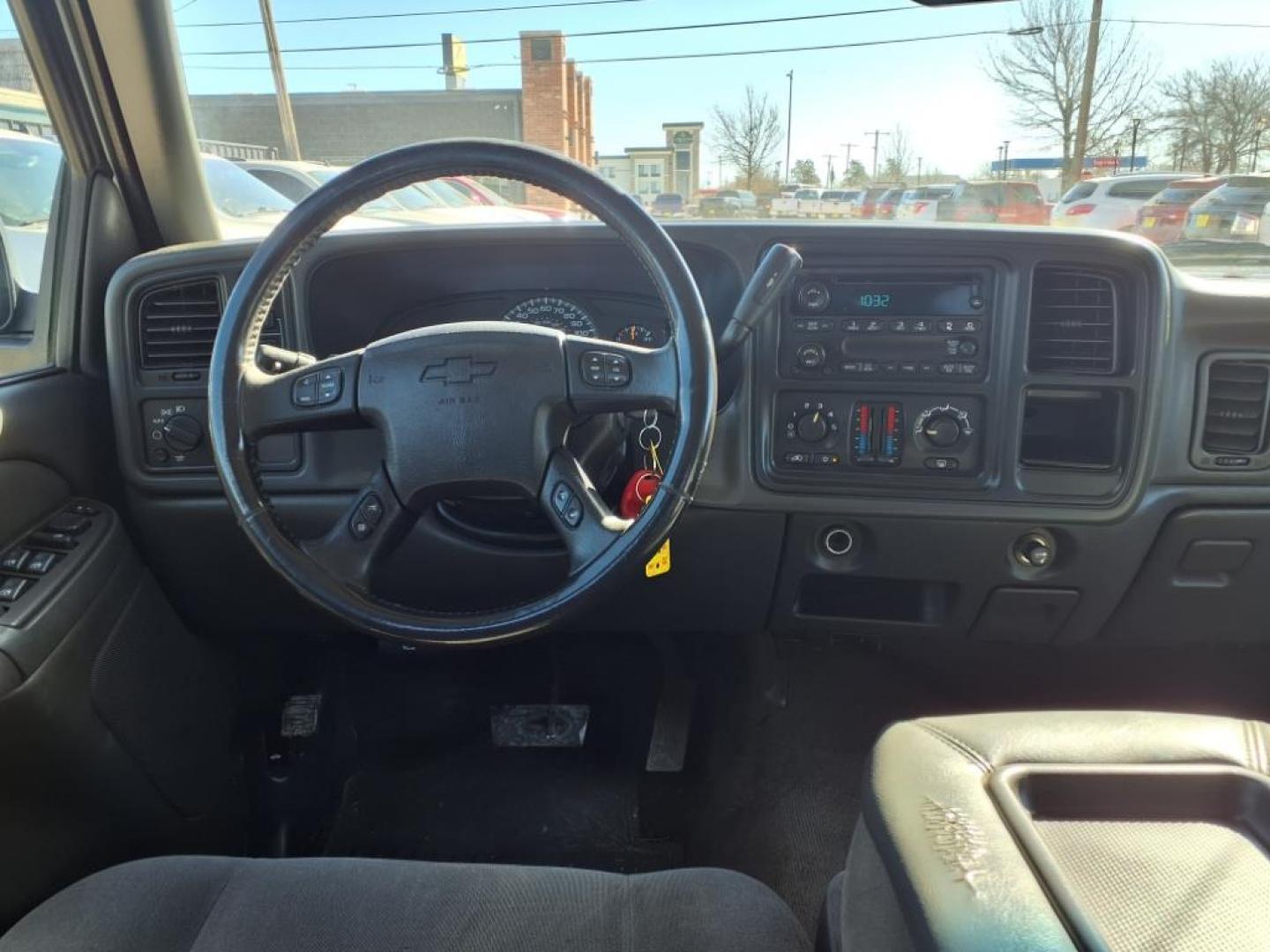 2007 White Chevrolet Silverado 1500 LS (2GCEK13Z971) with an 4 Cylinder Fuel Injected engine, Automatic transmission, located at 1401 N. Hobart, Pampa, TX, 79065, (806) 665-9872, 35.549953, -100.975098 - Photo#10