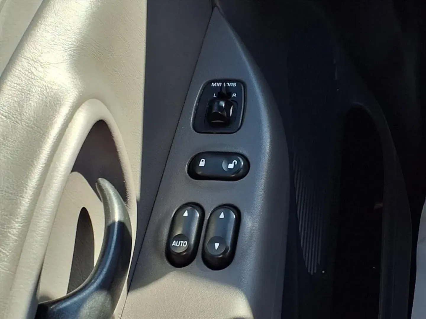 2003 Bright Red Clearcoat Ford F-150 XL 2WD (1FTRF17283N) with an Other engine, located at 1401 N. Hobart, Pampa, TX, 79065, (806) 665-9872, 35.549953, -100.975098 - Discover the ultimate workhorse that seamlessly blends reliability with versatility the 2003 Ford F-150 XL 2WD. Perfect for those who need a dependable truck for work, weekend adventures, or hauling your growing family's gear, this truck is designed to tackle any challenge. Whether you're commuting - Photo#8