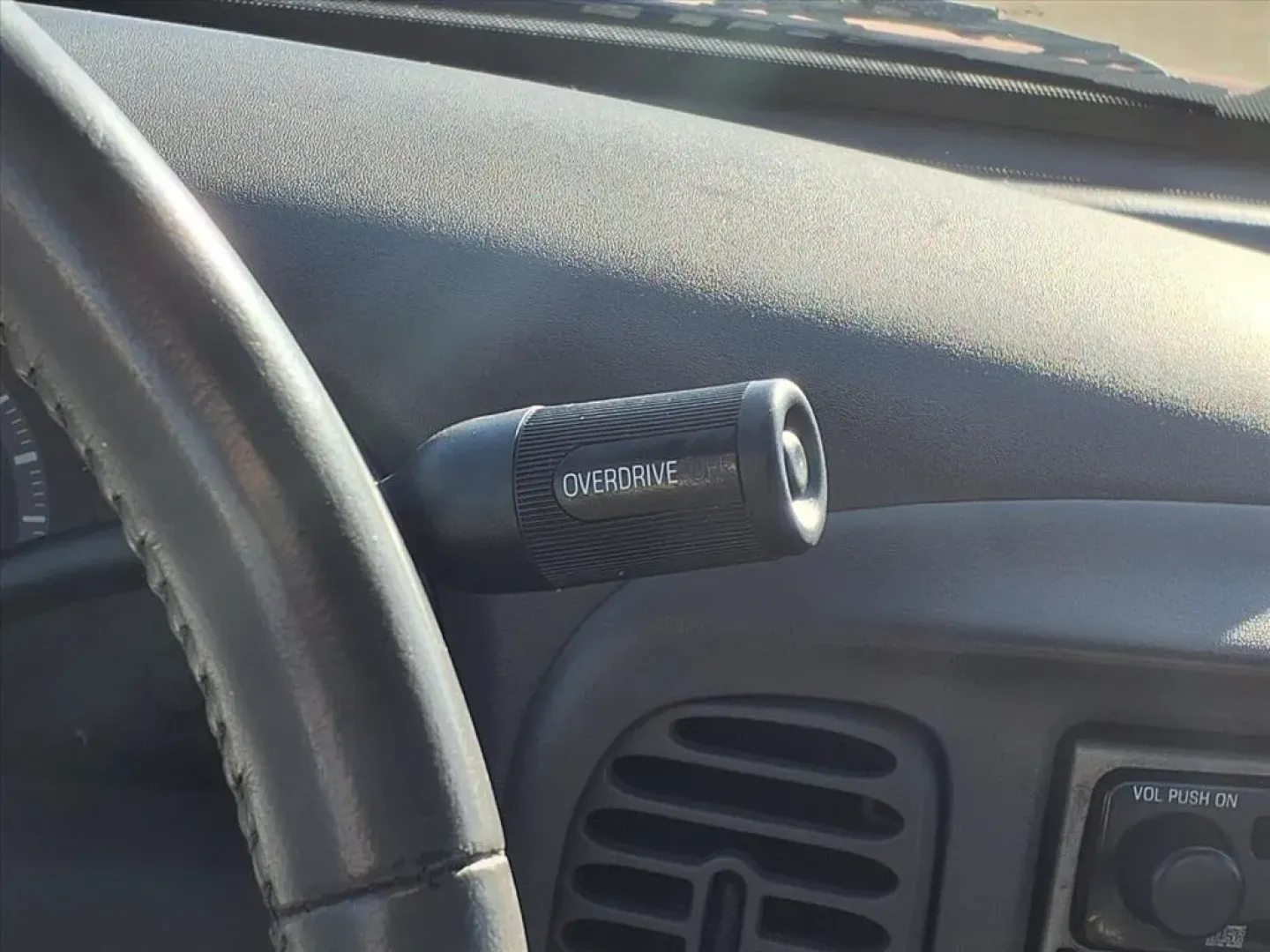 2003 Bright Red Clearcoat Ford F-150 XL 2WD (1FTRF17283N) with an Other engine, located at 1401 N. Hobart, Pampa, TX, 79065, (806) 665-9872, 35.549953, -100.975098 - Discover the ultimate workhorse that seamlessly blends reliability with versatility the 2003 Ford F-150 XL 2WD. Perfect for those who need a dependable truck for work, weekend adventures, or hauling your growing family's gear, this truck is designed to tackle any challenge. Whether you're commuting - Photo#9