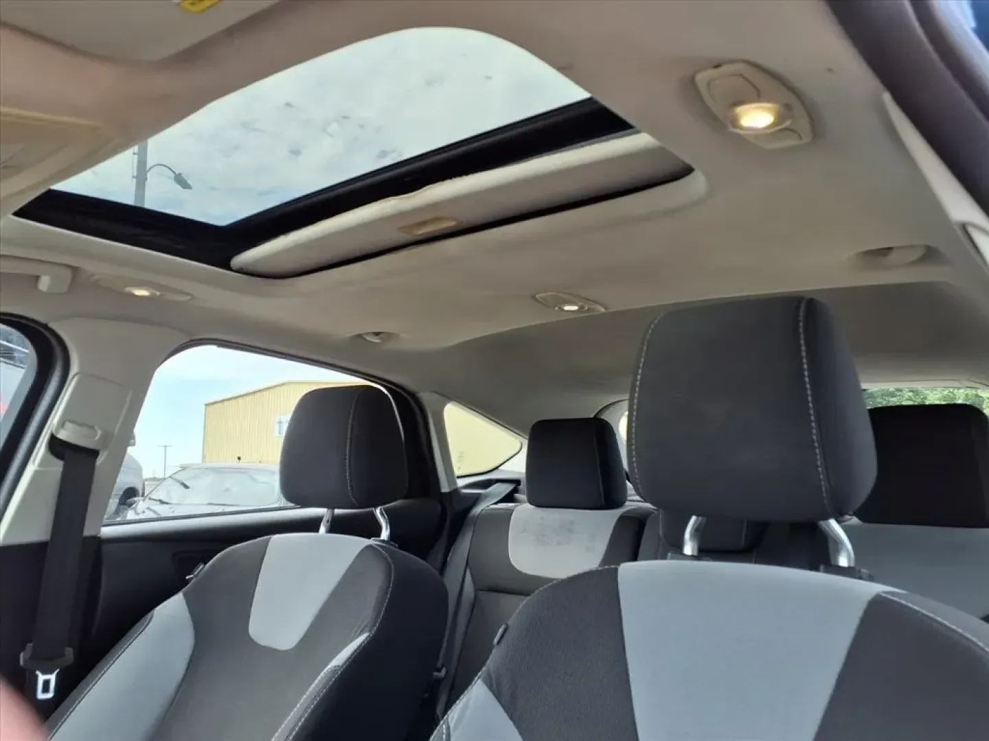 2012 Blue Candy Metallic Ford Focus SE (1FAHP3K25CL) with an Other engine, located at 1401 N. Hobart, Pampa, TX, 79065, (806) 665-9872, 35.549953, -100.975098 - **Unleash Your Adventure with the 2012 Ford Focus SE Hatchback!**<br /> <br /> Looking for a versatile vehicle that fits seamlessly into your lifestyle? Whether you're a growing family in need of extra space or a budget-conscious commuter seeking fuel efficiency, the 2012 Ford Focus SE Hatchback is - Photo#5