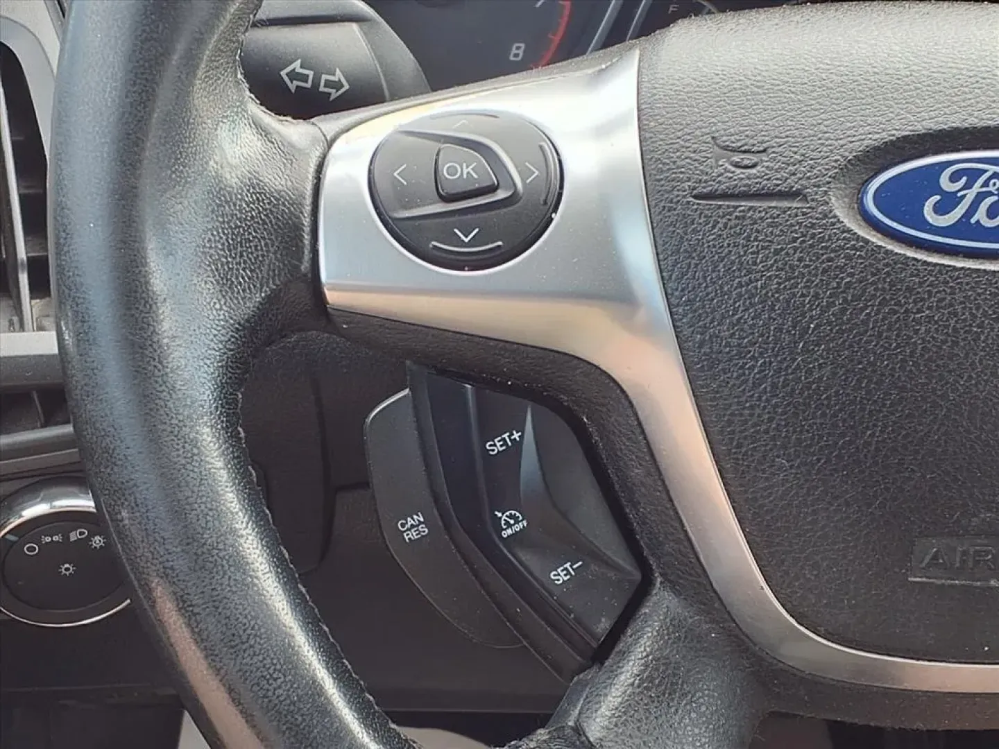 2012 Blue Candy Metallic Ford Focus SE (1FAHP3K25CL) with an Other engine, located at 1401 N. Hobart, Pampa, TX, 79065, (806) 665-9872, 35.549953, -100.975098 - **Unleash Your Adventure with the 2012 Ford Focus SE Hatchback!**<br /> <br /> Looking for a versatile vehicle that fits seamlessly into your lifestyle? Whether you're a growing family in need of extra space or a budget-conscious commuter seeking fuel efficiency, the 2012 Ford Focus SE Hatchback is - Photo#7