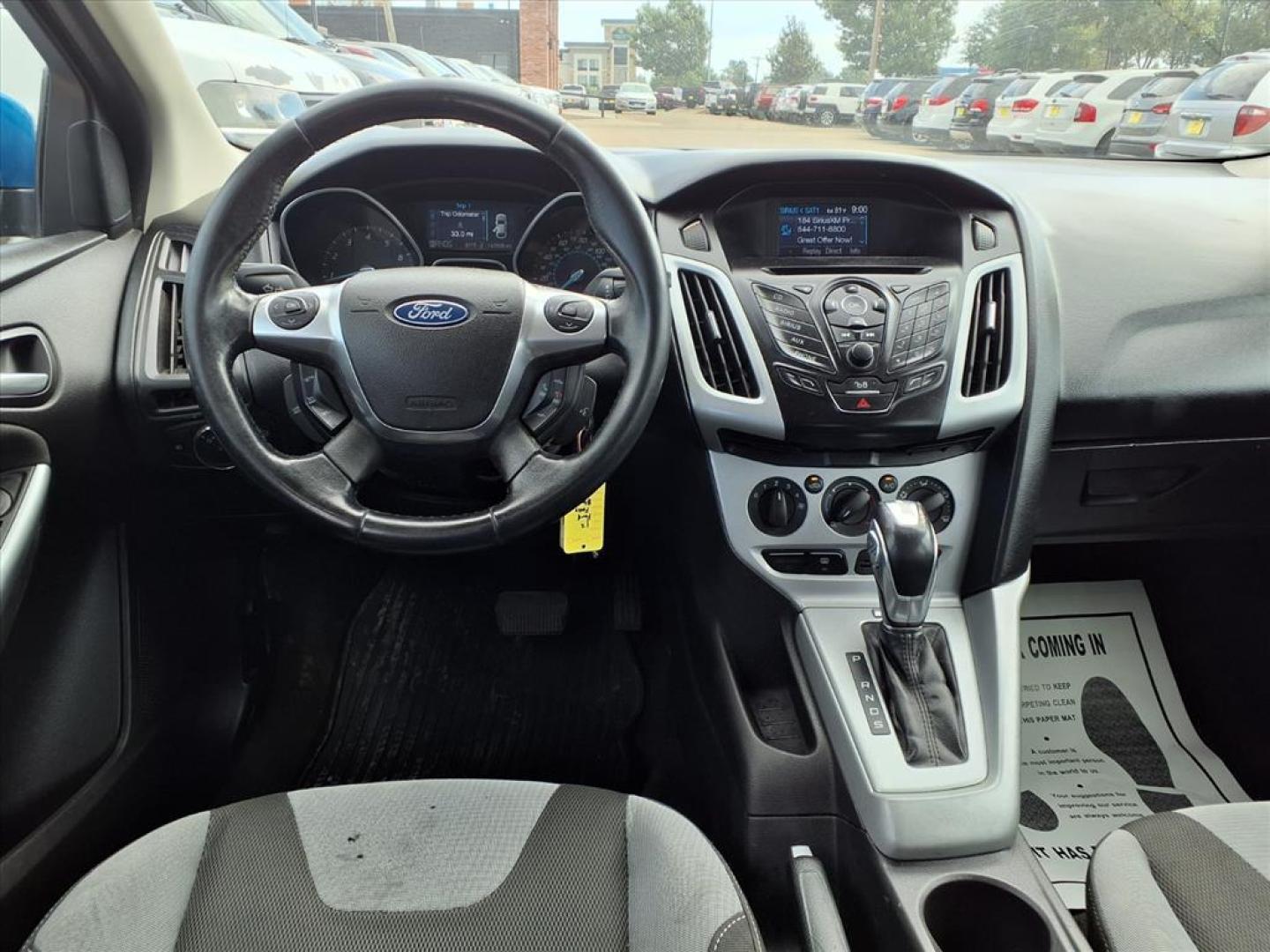 2012 Blue Candy Metallic Ford Focus SE (1FAHP3K25CL) with an 2.0L 2.0L I4 160hp 146ft. lbs. Fuel Injected engine, 6-Speed Double Clutch transmission, located at 1401 N. Hobart, Pampa, TX, 79065, (806) 665-9872, 35.549953, -100.975098 - Photo#11