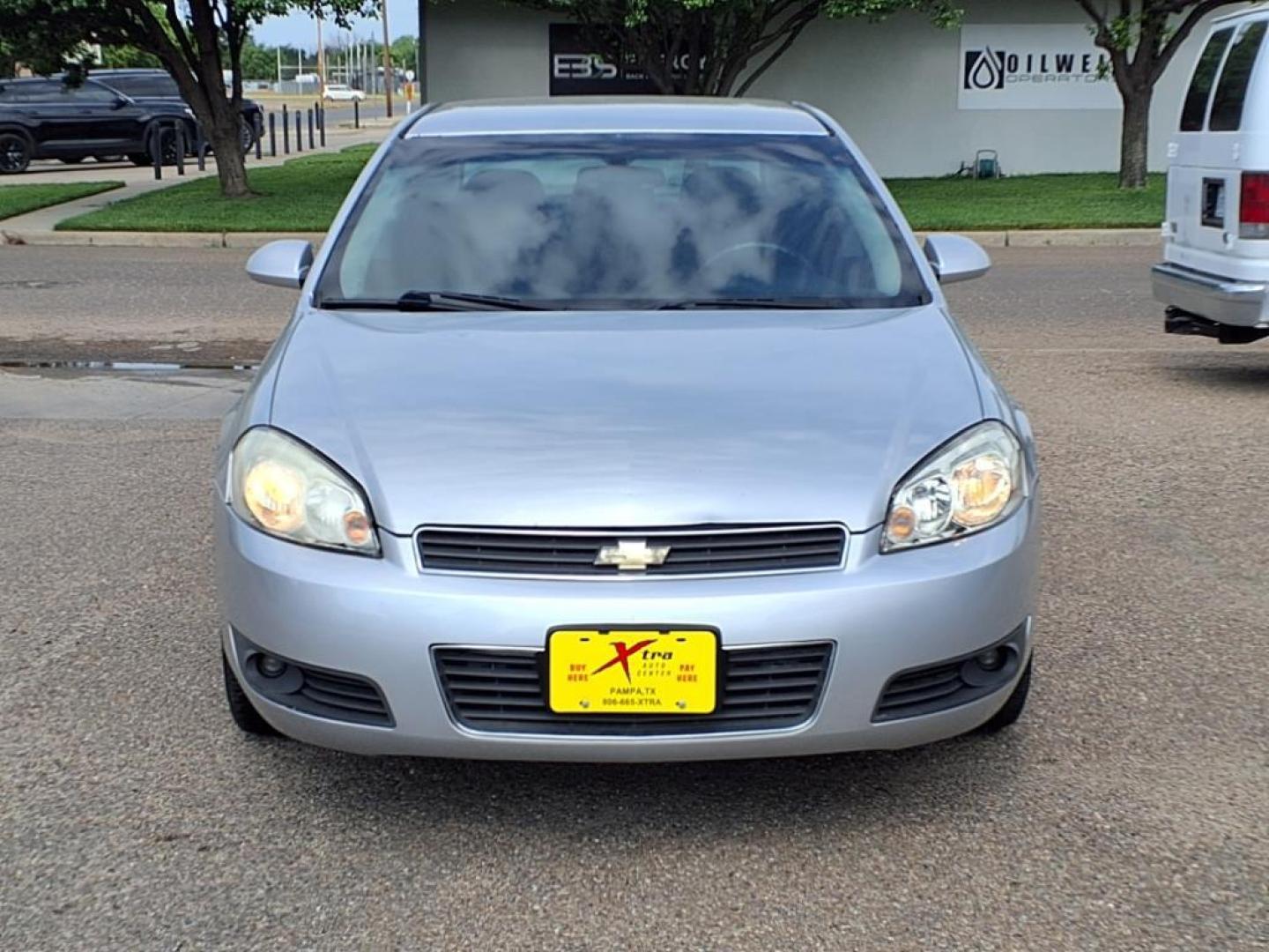 2011 Silver Ice Metallic Chevrolet Impala LT Fleet (2G1WG5EK7B1) with an 3.5L 3.5L Flex Fuel V6 211hp 216ft. lbs. Fuel Injected engine, 4-Speed Automatic transmission, located at 1401 N. Hobart, Pampa, TX, 79065, (806) 665-9872, 35.549953, -100.975098 - Photo#1