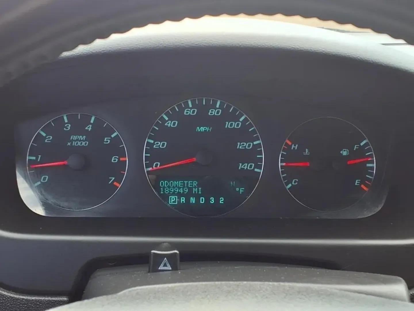 2011 Silver Ice Metallic Chevrolet Impala LT (2G1WG5EK7B1) with an Other engine, Automatic transmission, located at 1401 N. Hobart, Pampa, TX, 79065, (806) 665-9872, 35.549953, -100.975098 - **Drive into Your Future with the 2011 Chevrolet Impala LT - Perfect for Families and Commuters!**<br /> <br /> If you're searching for a reliable sedan that effortlessly balances comfort, style, and functionality, look no further than the 2011 Chevrolet Impala LT available at Xtra Auto Center! Loca - Photo#9