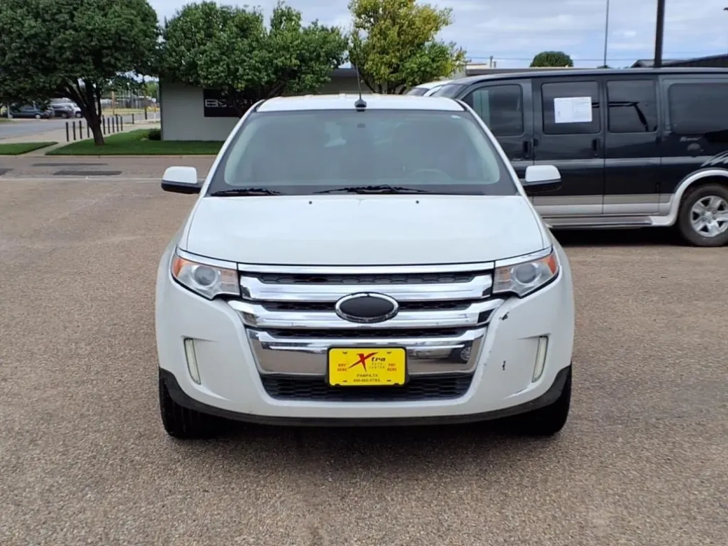 2012 White Suede Ford Edge SEL FWD (2FMDK3J91CB) with an Other engine, Automatic transmission, located at 1401 N. Hobart, Pampa, TX, 79065, (806) 665-9872, 35.549953, -100.975098 - **Unleash Your Adventures with the 2012 Ford Edge SEL FWD!** <br /> <br /> Are you ready to elevate your lifestyle with a versatile SUV that's perfect for weekend getaways, family road trips, or your daily commute? Look no further! The 2012 Ford Edge SEL FWD, available at Xtra Auto Center in Pampa, - Photo#1