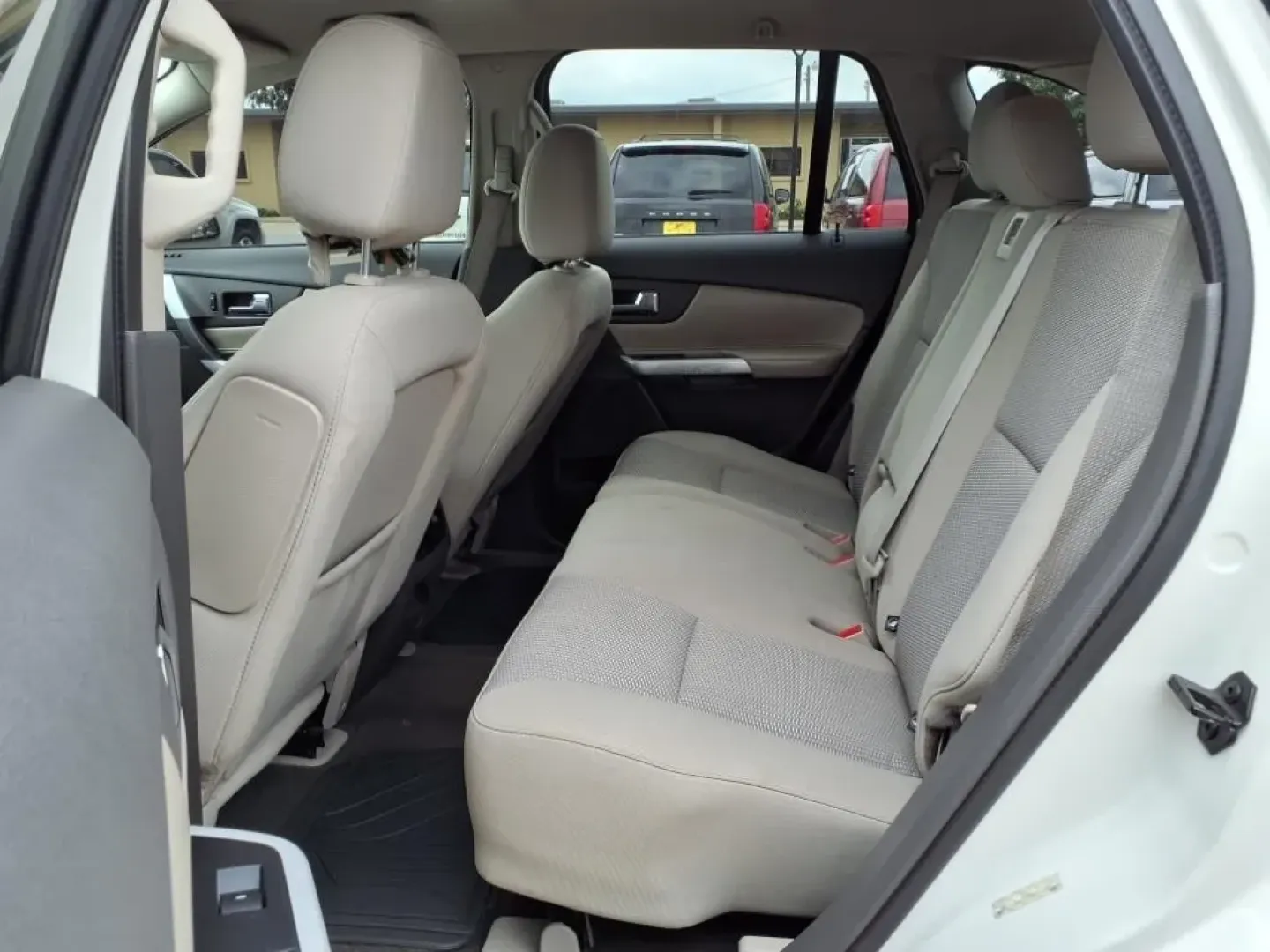 2012 White Suede Ford Edge SEL FWD (2FMDK3J91CB) with an Other engine, Automatic transmission, located at 1401 N. Hobart, Pampa, TX, 79065, (806) 665-9872, 35.549953, -100.975098 - **Unleash Your Adventures with the 2012 Ford Edge SEL FWD!** <br /> <br /> Are you ready to elevate your lifestyle with a versatile SUV that's perfect for weekend getaways, family road trips, or your daily commute? Look no further! The 2012 Ford Edge SEL FWD, available at Xtra Auto Center in Pampa, - Photo#11