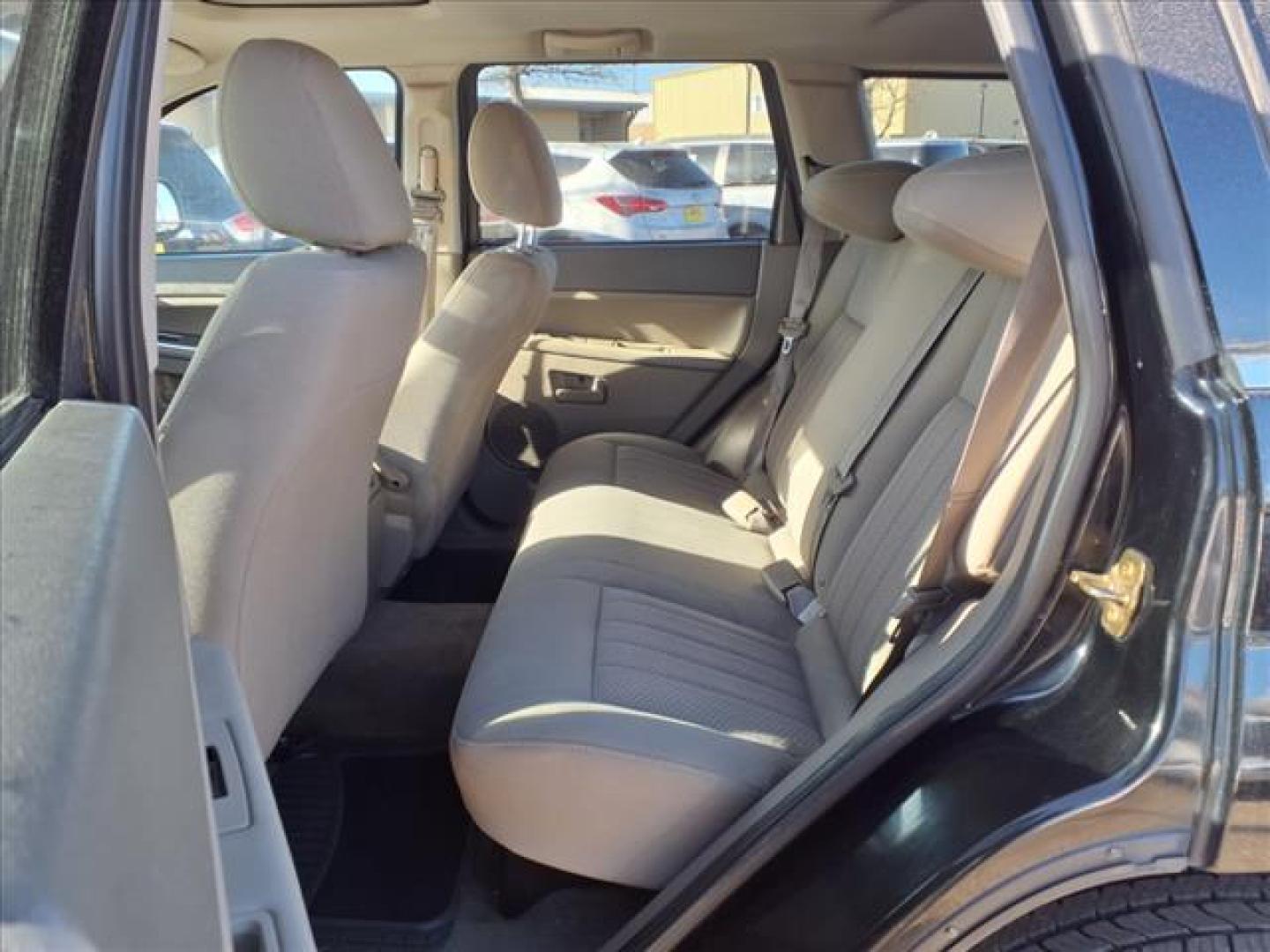 2006 Black Clearcoat Px8 Jeep Grand Cherokee Laredo (1J4HS48N66C) with an 4.7L 4.7L V8 SOHC 16V FI Engine Fuel Injected engine, 5-Speed Automatic transmission, located at 1401 N. Hobart, Pampa, TX, 79065, (806) 665-9872, 35.549953, -100.975098 - Photo#12