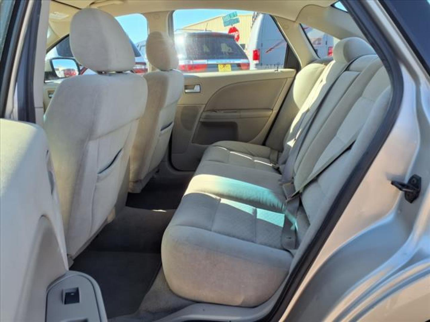 2006 Pueblo Gold Clearcoat Metallic G3 Ford Five Hundred SE (1FAFP23166G) with an 3.0L 3.0L V6 203hp 207ft. lbs. Fuel Injected engine, CVT transmission, located at 1401 N. Hobart, Pampa, TX, 79065, (806) 665-9872, 35.549953, -100.975098 - Photo#11