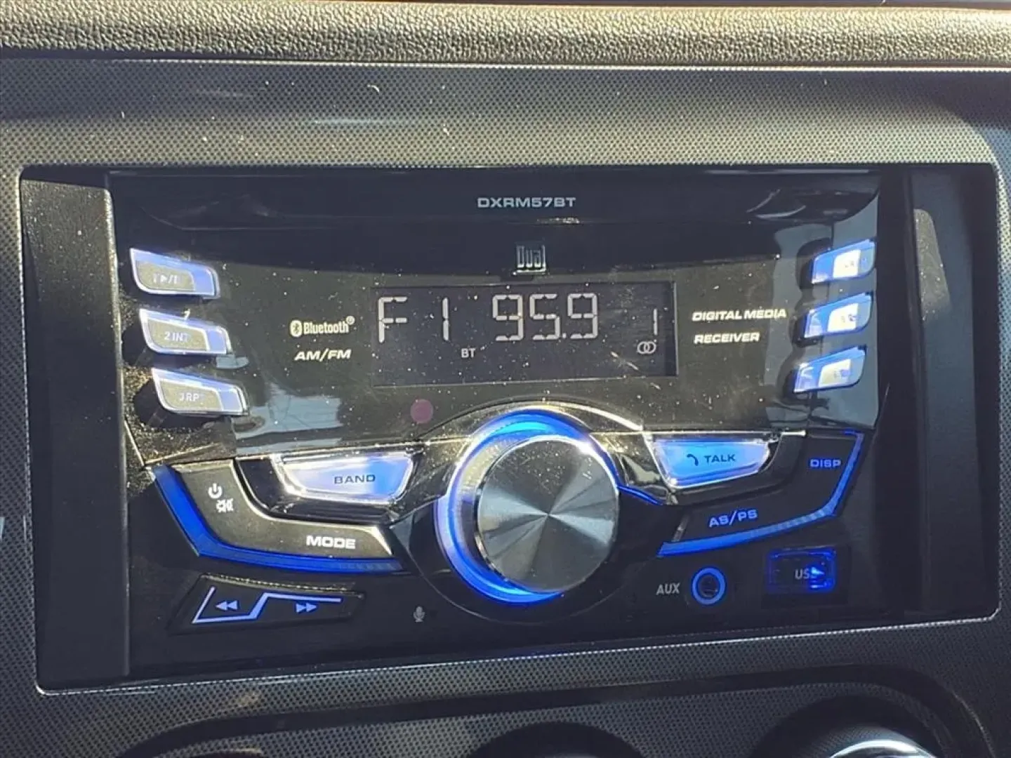 2014 Black Clear Coat Dodge Challenger SXT (2C3CDYAG8EH) with an Other engine, located at 1401 N. Hobart, Pampa, TX, 79065, (806) 665-9872, 35.549953, -100.975098 - **Unleash Your Inner Muscle with the 2014 Dodge Challenger SXT - Perfect for Adventure Lovers in Pampa, TX!**<br /> <br /> Are you ready to elevate your driving experience? The 2014 Dodge Challenger SXT is not just a car; it's a lifestyle choice for those who crave adventure, style, and a powerful r - Photo#5