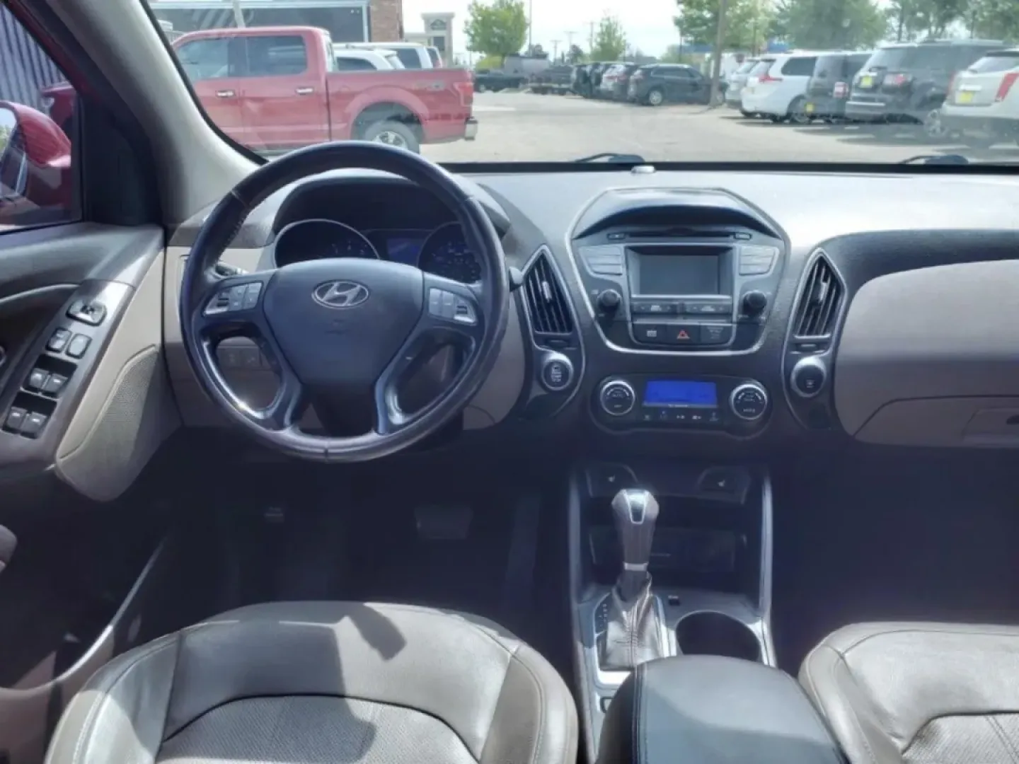 2014 Garnet Red Hyundai Tucson GLS AWD (KM8JUCAG2EU) with an Other engine, Automatic transmission, located at 1401 N. Hobart, Pampa, TX, 79065, (806) 665-9872, 35.549953, -100.975098 - Are you searching for the perfect SUV that combines style, versatility, and dependability for your everyday adventures? Look no further! The 2014 Hyundai Tucson GLS AWD is designed for those who crave a reliable vehicle for family outings, daily commutes, and weekend escapades. With its spacious int - Photo#10