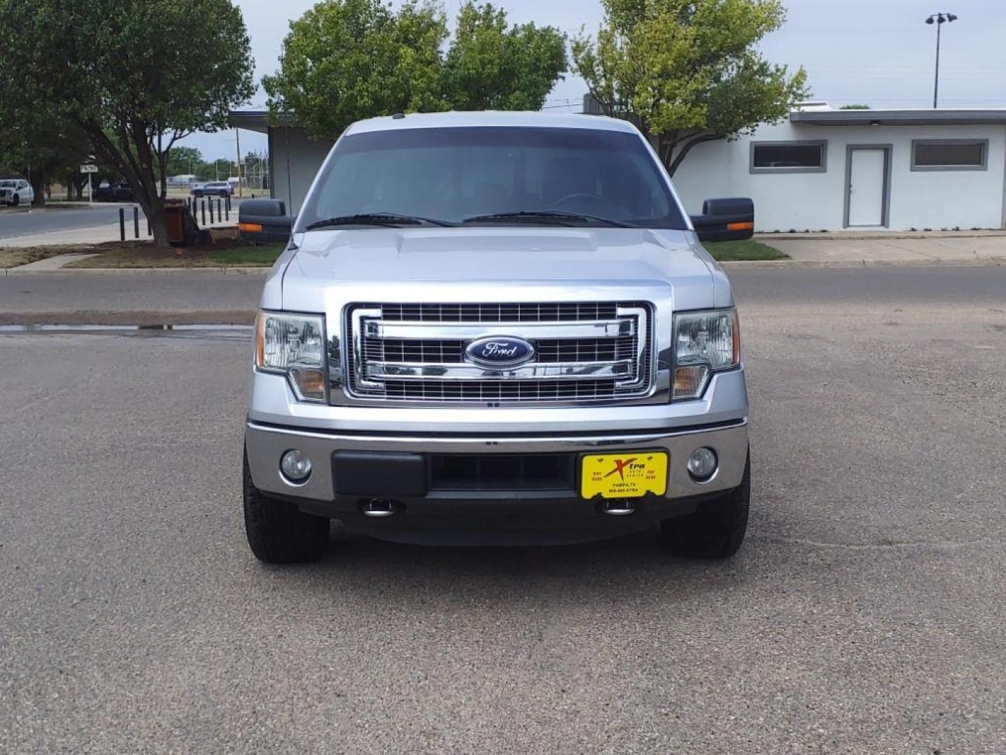 2014 Ingot Silver Metallic Ford F-150 XLT (1FTFW1ET2EK) with an 3.5L EcoBoost 3.5L Twin Turbo V6 365hp 420ft. lbs. Direct Injection engine, 6-Speed Automatic transmission, located at 1401 N. Hobart, Pampa, TX, 79065, (806) 665-9872, 35.549953, -100.975098 - Photo#1