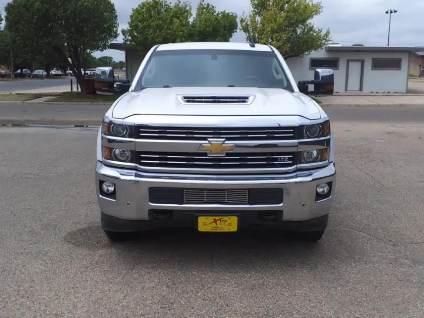 2019 Iridescent Pearl Tricoat Chevrolet Silverado 2500HD LTZ Crew Cab Long Box 4WD (1GC1KTEYXKF) with an Other engine, Automatic transmission, located at 1401 N. Hobart, Pampa, TX, 79065, (806) 665-9872, 35.549953, -100.975098 - **Unleash the Power of Adventure with the 2019 Chevrolet Silverado 2500HD LTZ 4WD!**<br /> <br /> Are you ready to elevate your lifestyle and tackle any challenge that comes your way? Whether you're commuting to work, hauling heavy loads, or planning weekend adventures, the 2019 Chevrolet Silverado - Photo#1