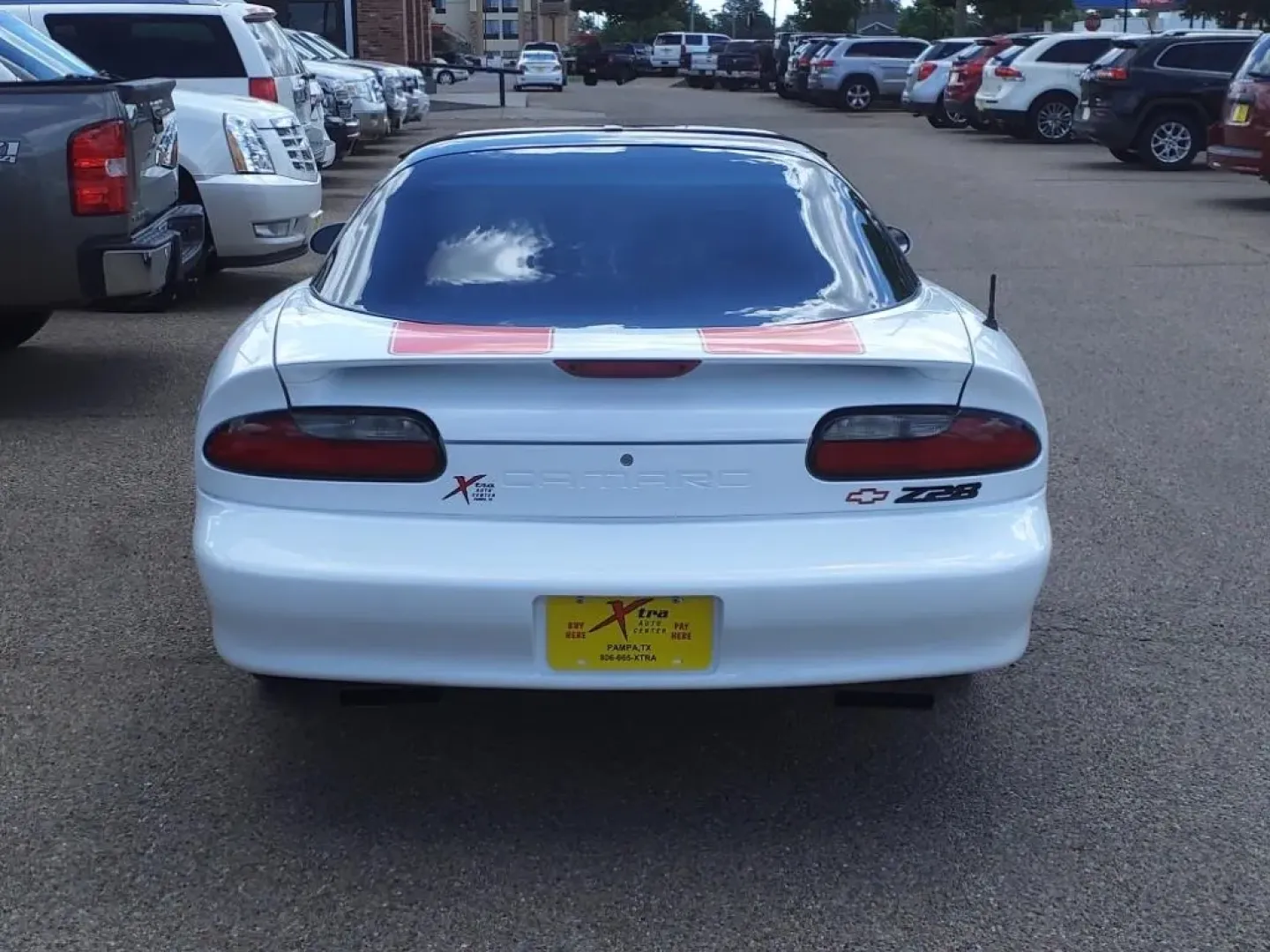 1994 Arctic White Chevrolet CAMARO Z28 (2G1FP22P1R2) with an 5.7L engine, Automatic transmission, located at 1401 N. Hobart, Pampa, TX, 79065, (806) 665-9872, 35.549953, -100.975098 - Rev up your lifestyle with this classic 1994 Chevrolet Camaro Z28, perfect for those who crave adventure and excitement on the road! Whether you're a car enthusiast looking for a vintage muscle car or a budget-conscious buyer seeking a reliable vehicle, this Camaro embodies both style and performanc - Photo#3