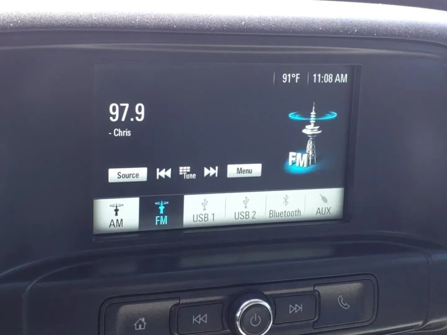 2019 Summit White Chevrolet Silverado 2500HD Work Truck Crew Cab Long Box 4WD (1GC1KREGXKF) with an Other engine, located at 1401 N. Hobart, Pampa, TX, 79065, (806) 665-9872, 35.549953, -100.975098 - **Unleash Your Adventures with the 2019 Chevrolet Silverado 2500HD Work Truck A Reliable Companion for Every Journey!**<br /> <br /> If you're searching for a robust vehicle that effortlessly combines power with versatility, look no further than the 2019 Chevrolet Silverado 2500HD Work Truck. Wheth - Photo#6