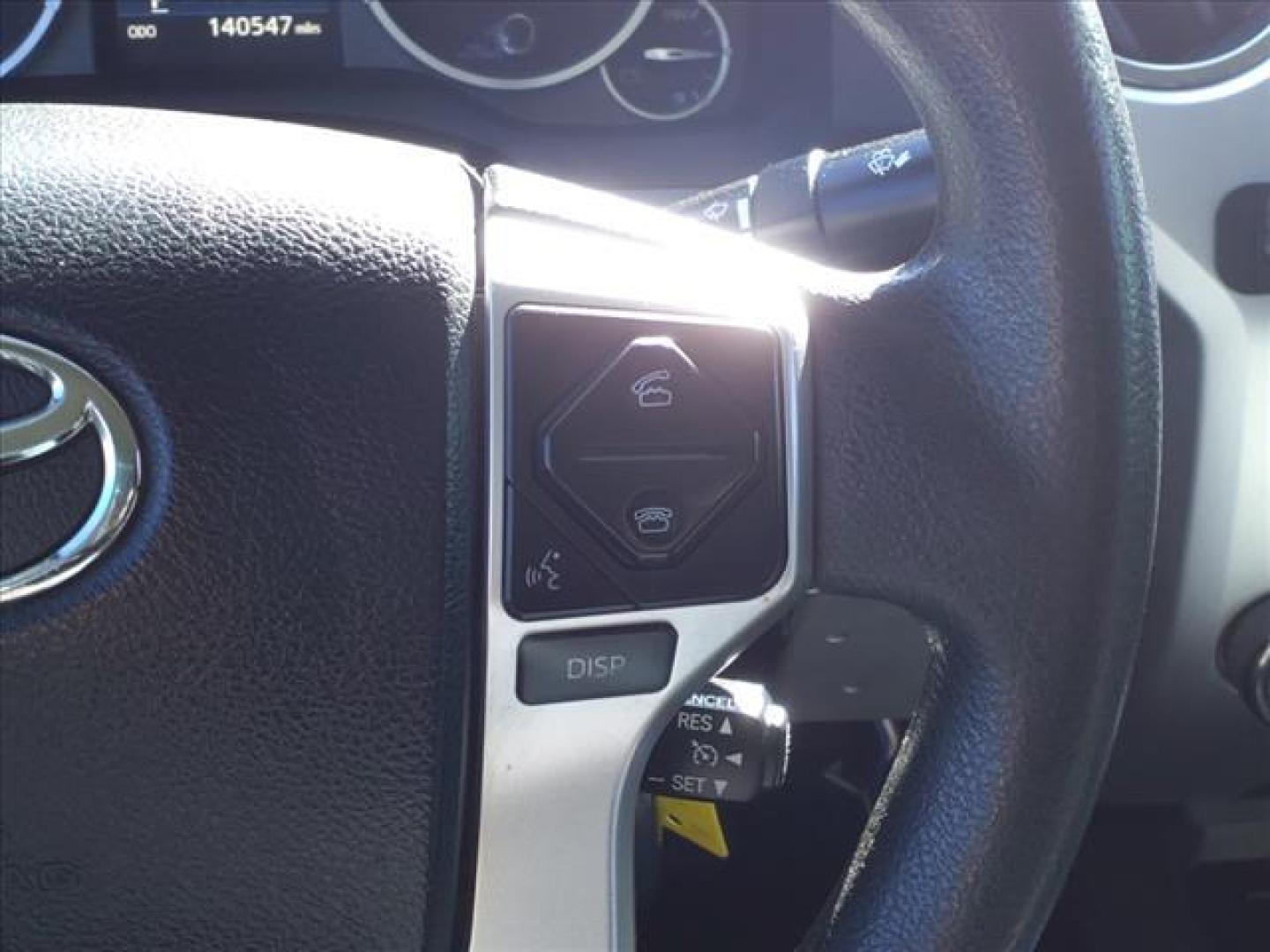 2014 Super White 040 Toyota Tundra SR5 (5TFDW5F15EX) with an 5.7L 5.7L Flex Fuel V8 381hp 401ft. lbs. Sequential Multiport Fuel Injection engine, 6-Speed Shiftable Automatic transmission, located at 1401 N. Hobart, Pampa, TX, 79065, (806) 665-9872, 35.549953, -100.975098 - Photo#8
