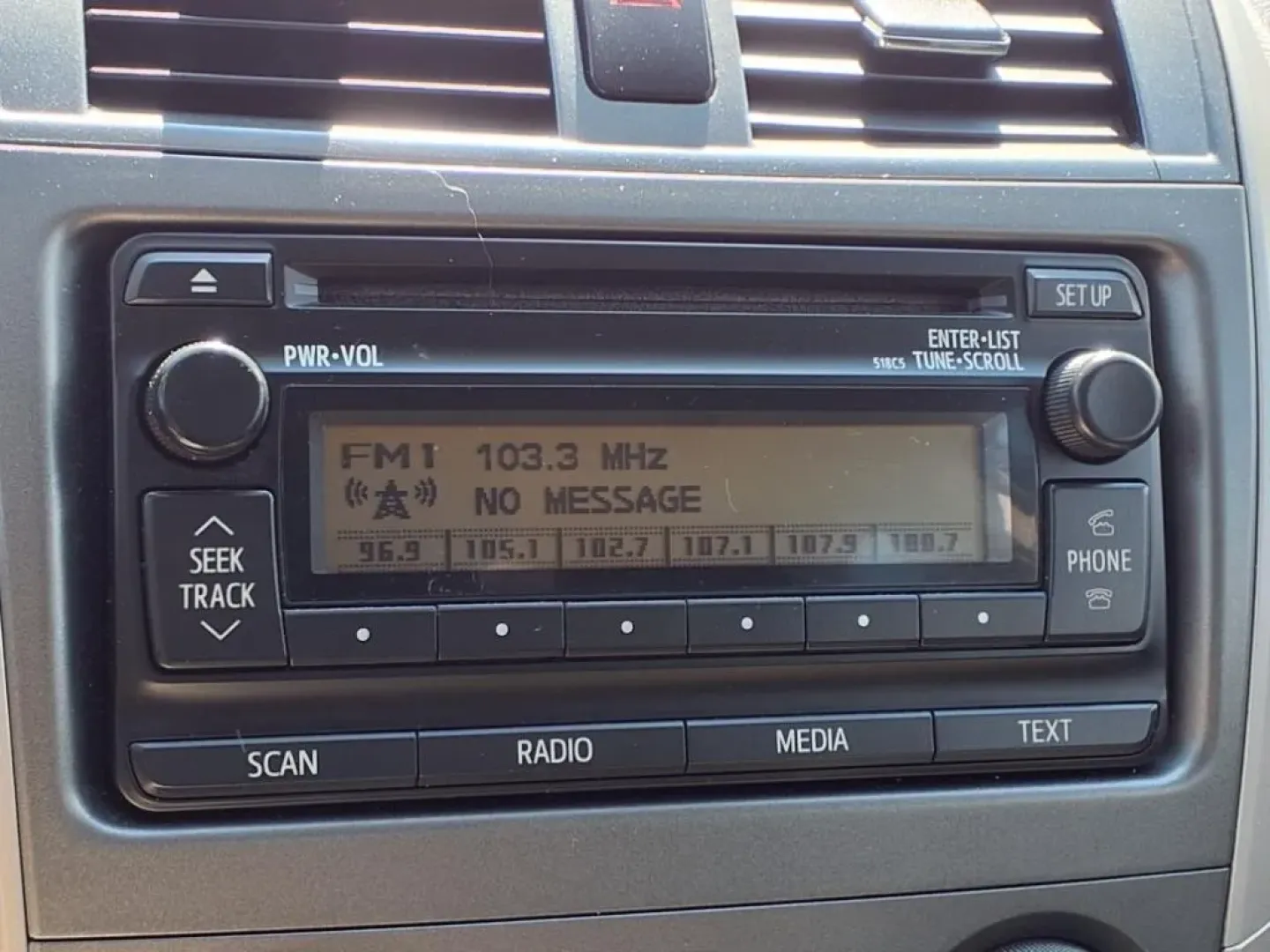 2012 Nautical Blue Metallic Toyota COROLLA BASE (5YFBU4EE9CP) with an 1.8L engine, Automatic transmission, located at 1401 N. Hobart, Pampa, TX, 79065, (806) 665-9872, 35.549953, -100.975098 - ### Discover Your Next Adventure with the 2012 Toyota Corolla LE at Xtra Auto Center<br /> <br /> Are you looking for a reliable vehicle that can support your lifestyle, be it daily commutes or weekend family outings? Look no further than the 2012 Toyota Corolla LE, available now at Xtra Auto Center - Photo#6