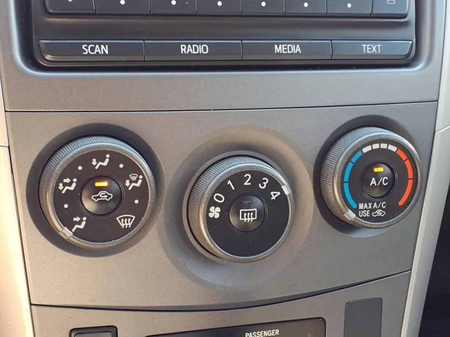 2012 Nautical Blue Metallic Toyota COROLLA BASE (5YFBU4EE9CP) with an 1.8L engine, Automatic transmission, located at 1401 N. Hobart, Pampa, TX, 79065, (806) 665-9872, 35.549953, -100.975098 - ### Discover Your Next Adventure with the 2012 Toyota Corolla LE at Xtra Auto Center<br /> <br /> Are you looking for a reliable vehicle that can support your lifestyle, be it daily commutes or weekend family outings? Look no further than the 2012 Toyota Corolla LE, available now at Xtra Auto Center - Photo#7