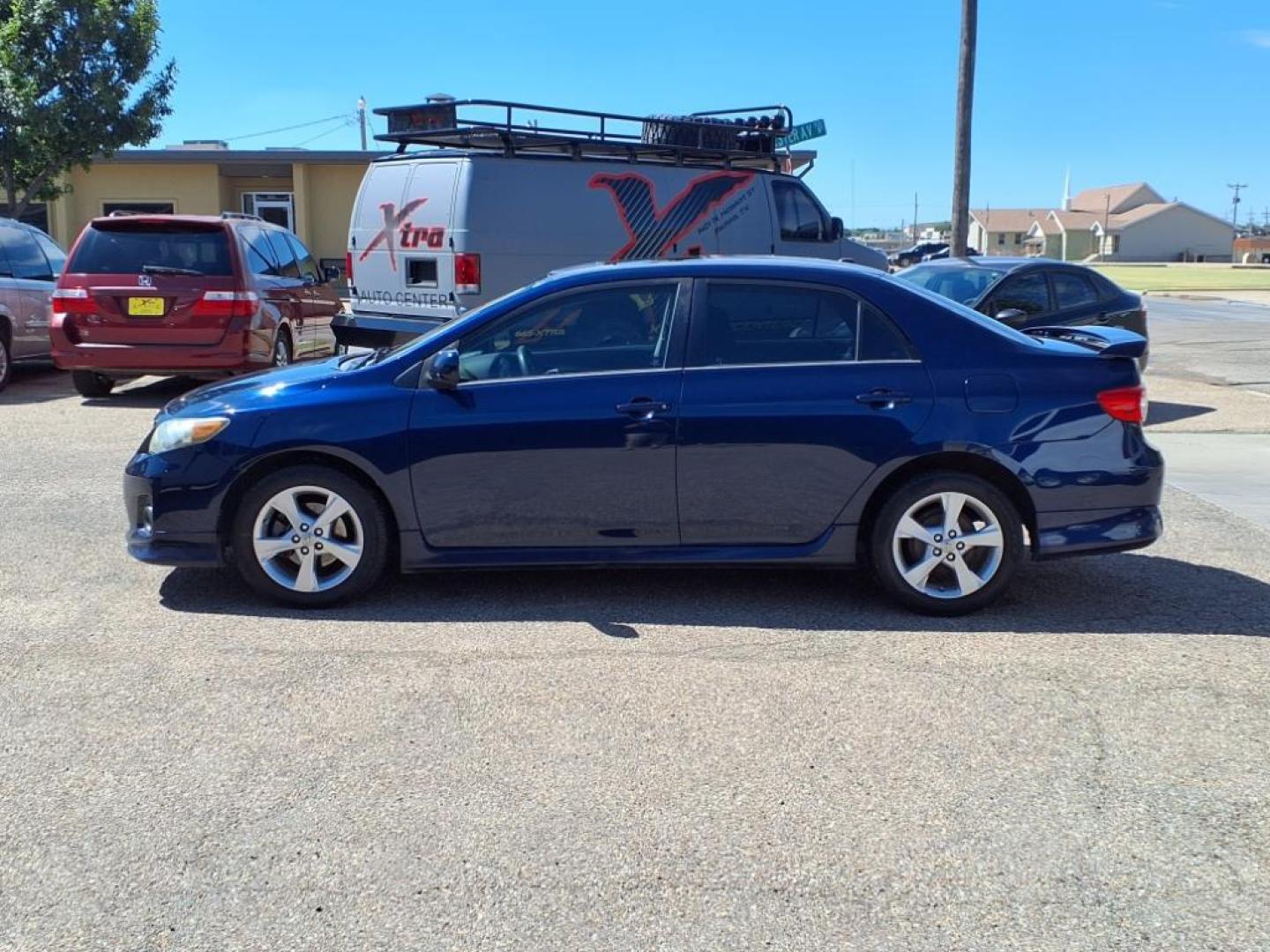 2012 Nautical Blue Metallic Toyota Corolla S (5YFBU4EE9CP) with an 1.8L 1.8L I4 132hp 128ft. lbs. Sequential Multiport Fuel Injection engine, 4-Speed Automatic transmission, located at 1401 N. Hobart, Pampa, TX, 79065, (806) 665-9872, 35.549953, -100.975098 - Photo#4
