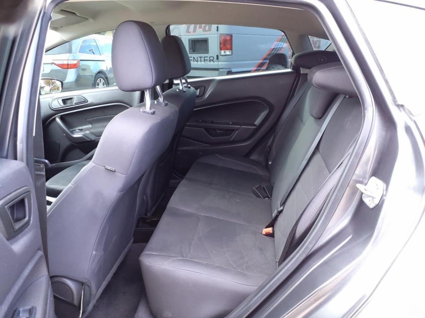 2019 Magnetic J7 Ford Fiesta SE (3FADP4EJ1KM) with an 1.6L 1.6L I4 120hp 112ft. lbs. Sequential Multiport Fuel Injection engine, 6-Speed Double Clutch transmission, located at 1401 N. Hobart, Pampa, TX, 79065, (806) 665-9872, 35.549953, -100.975098 - Photo#10