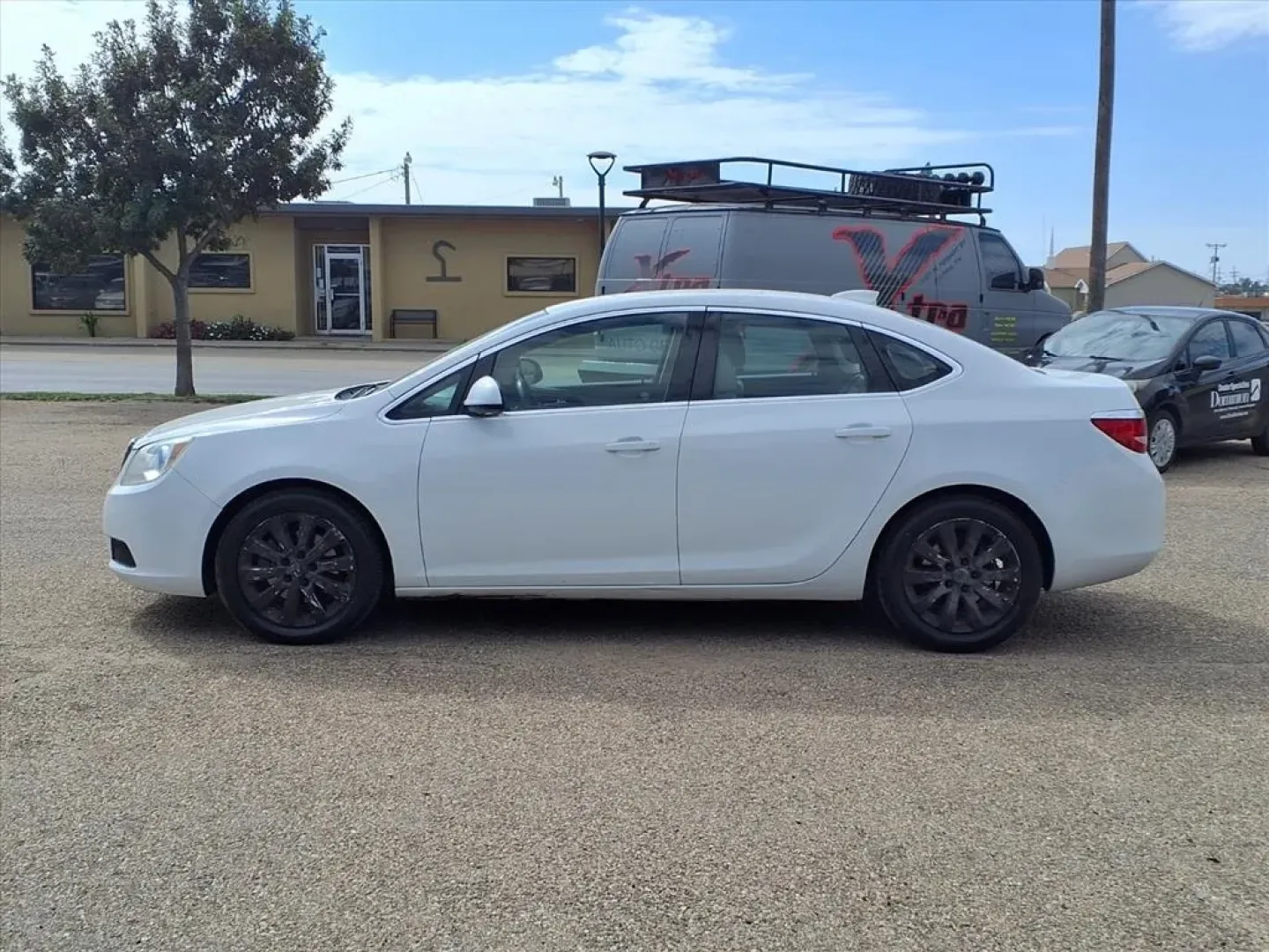 2016 Summit White Buick Verano Base (1G4PP5SK7G4) with an Other engine, Automatic transmission, located at 1401 N. Hobart, Pampa, TX, 79065, (806) 665-9872, 35.549953, -100.975098 - **Experience Comfort and Style with the 2016 Buick Verano at Xtra Auto Center!**<br /> <br /> Are you looking for a stylish and reliable sedan that meets your daily commuting needs while offering comfort for weekend adventures? The 2016 Buick Verano is the perfect choice, combining elegance with pra - Photo#4