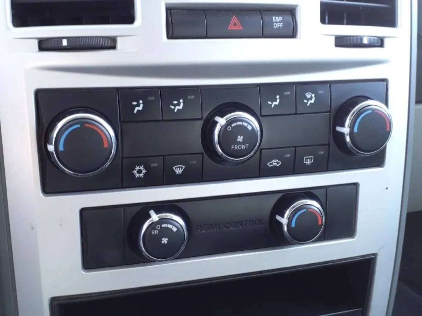 2010 Stone White Clear Coat Pw1 Chrysler TOWN and COUNTRY TOURING (2A4RR5D1XAR) with an 3.8L engine, Automatic transmission, located at 1401 N. Hobart, Pampa, TX, 79065, (806) 665-9872, 35.549953, -100.975098 - Are you ready to elevate your family adventures with a spacious and dependable vehicle? The 2010 Chrysler Town and Country Touring van is here to meet your needs, whether it's for school runs, weekend getaways, or family road trips. With its generous passenger capacity and thoughtful features, thi - Photo#6