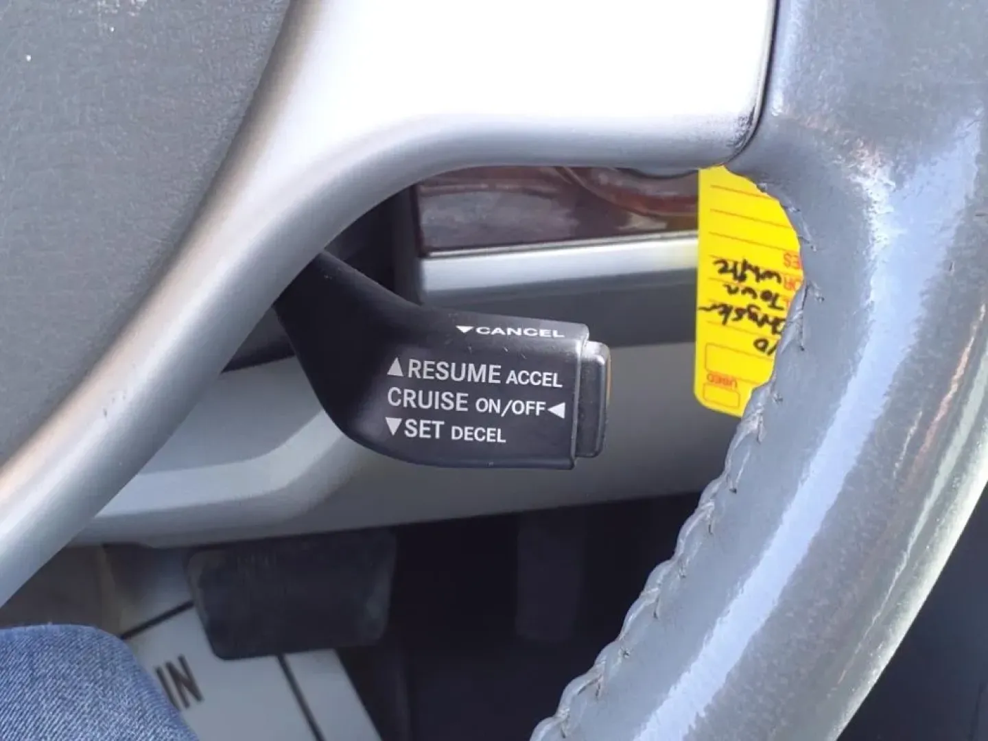 2010 Stone White Clear Coat Pw1 Chrysler TOWN and COUNTRY TOURING (2A4RR5D1XAR) with an 3.8L engine, Automatic transmission, located at 1401 N. Hobart, Pampa, TX, 79065, (806) 665-9872, 35.549953, -100.975098 - Are you ready to elevate your family adventures with a spacious and dependable vehicle? The 2010 Chrysler Town and Country Touring van is here to meet your needs, whether it's for school runs, weekend getaways, or family road trips. With its generous passenger capacity and thoughtful features, thi - Photo#7