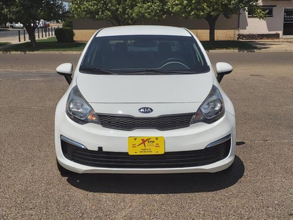 2017 Clear White Kia Rio LX (KNADM4A31H6) with an 1.6L 1.6L I4 138hp 123ft. lbs. Direct Injection engine, 6-Speed Shiftable Automatic transmission, located at 1401 N. Hobart, Pampa, TX, 79065, (806) 665-9872, 35.549641, -100.971878 - Photo #1