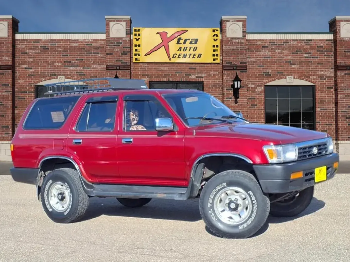 1995 Cardinal Red 000 Toyota 4RUNNER VN39 SR5 (JT3VN39W4S8) with an 3.0L engine, Automatic transmission, located at 1401 N. Hobart, Pampa, TX, 79065, (806) 665-9872, 35.549953, -100.975098 - **Unleash Your Adventurous Spirit with the 1995 Toyota 4Runner SR5 V6 4WD at Xtra Auto Center!**<br /> <br /> Are you ready to elevate your weekend adventures? This classic 1995 Toyota 4Runner SR5 V6 4WD is the ultimate companion for outdoor enthusiasts and families on the go. Whether you're navigat - Photo#0