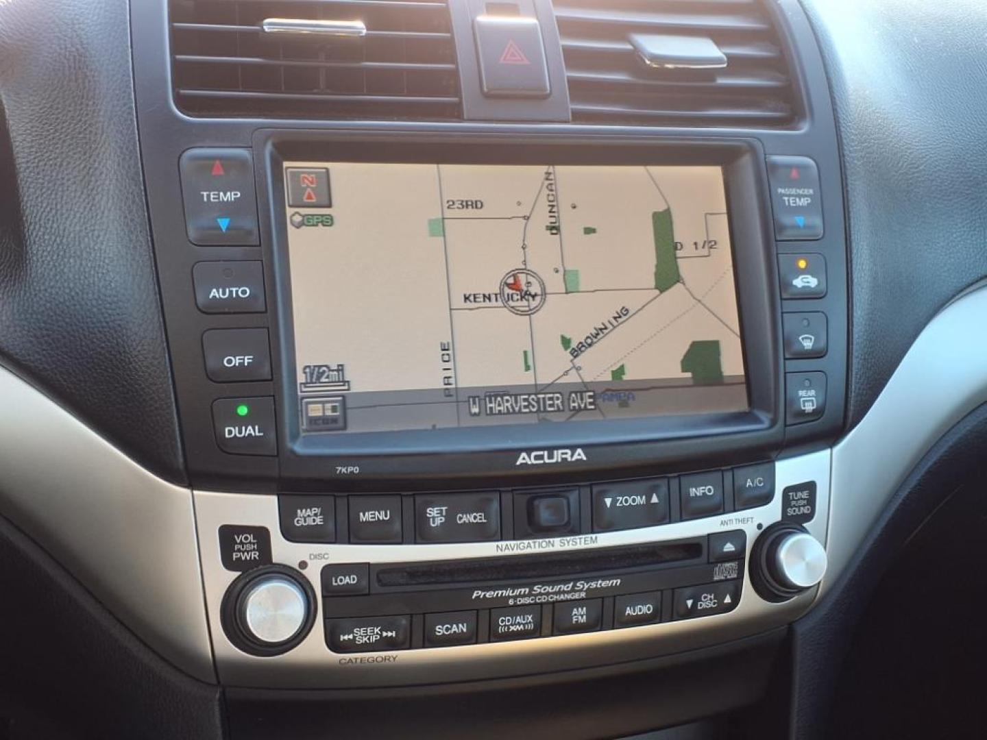 2006 Carbon Gray Pearl Nh-658p Acura TSX w/Navi (JH4CL96986C) with an 2.4L 2L NA I4 double overhead cam (DOHC) 16V Fuel Injected engine, 5-Speed Shiftable Automatic transmission, located at 1401 N. Hobart, Pampa, TX, 79065, (806) 665-9872, 35.549953, -100.975098 - Photo#6